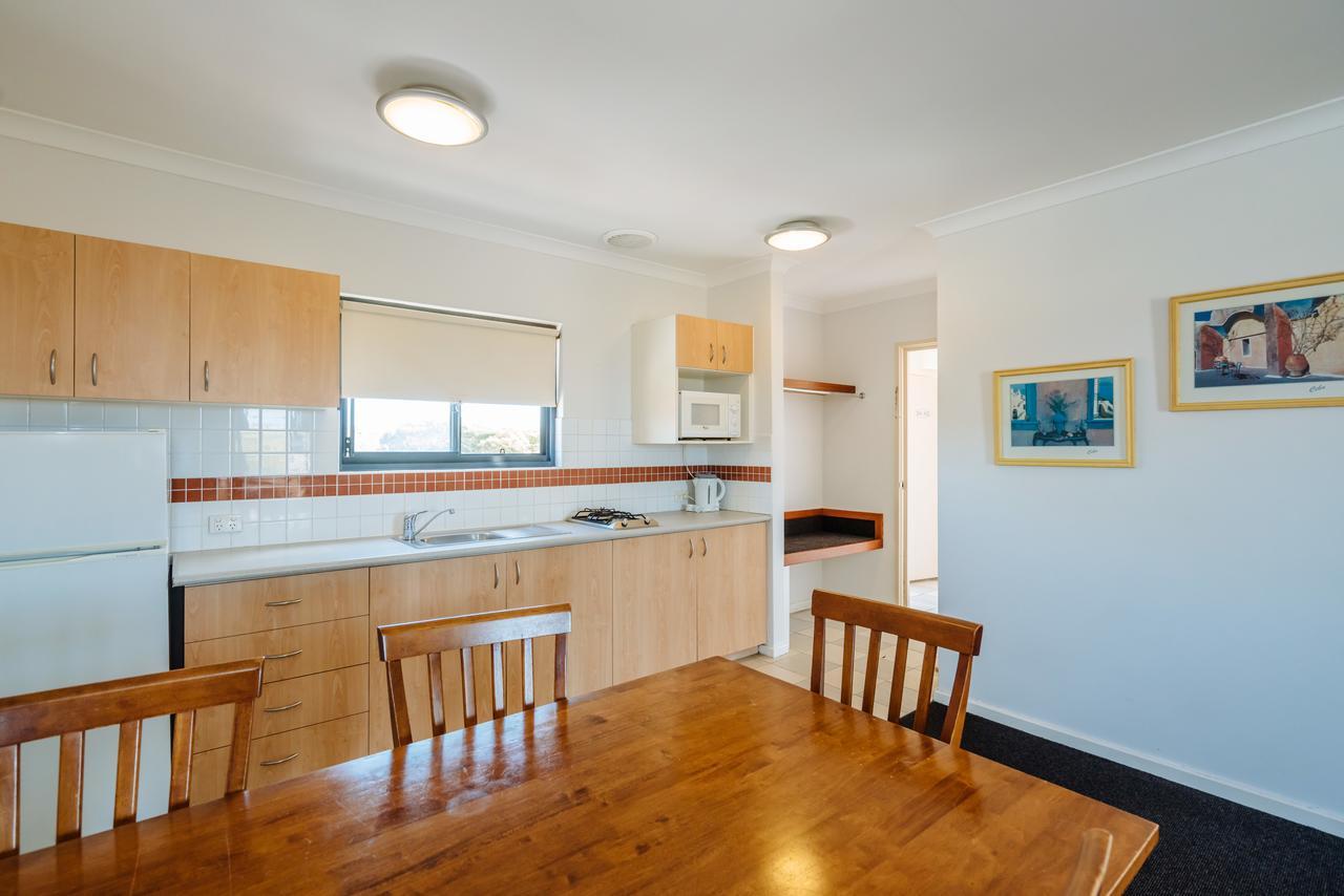 Canning Bridge Auto Aparthotel 3*