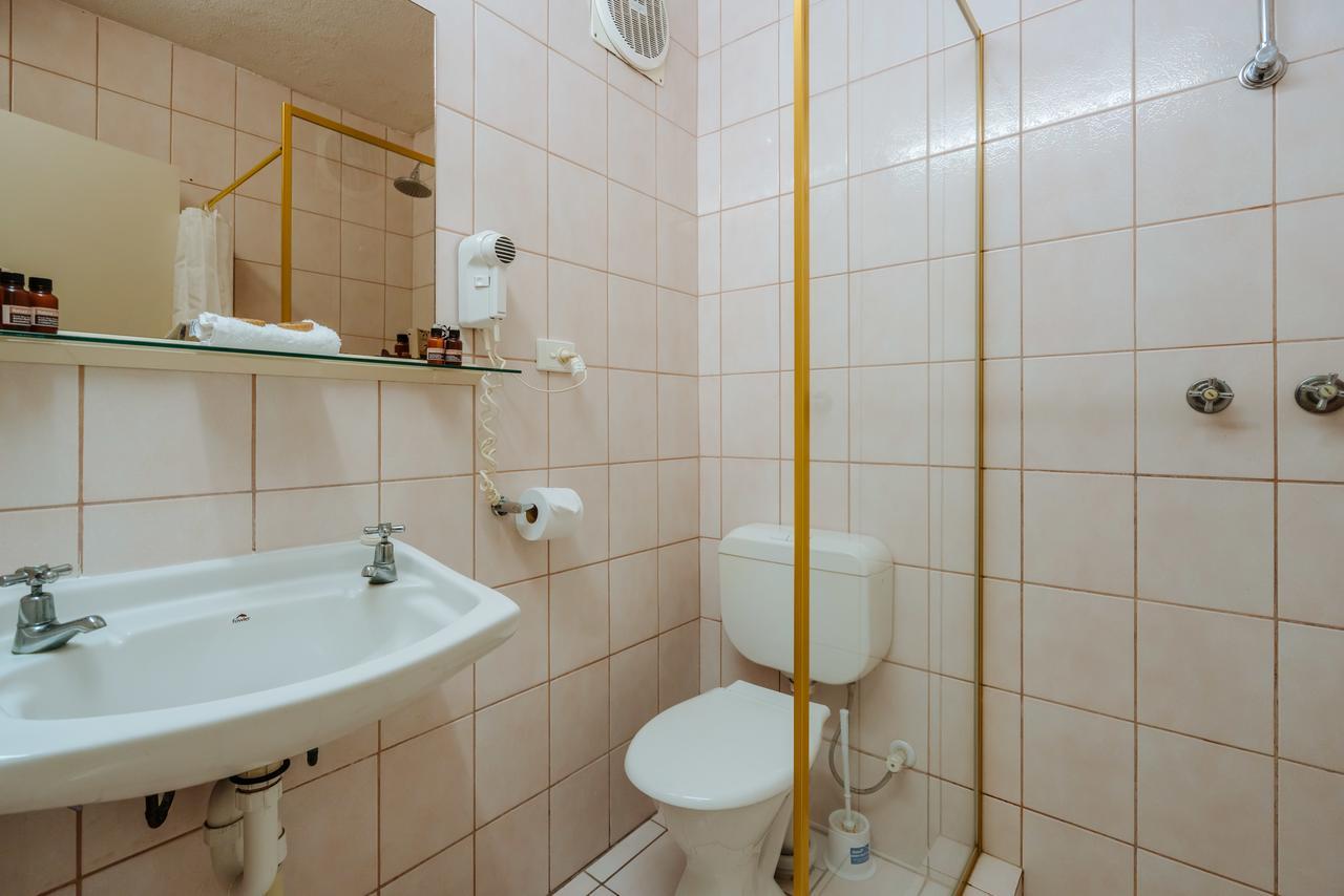 Canning Bridge Auto 3* Perth