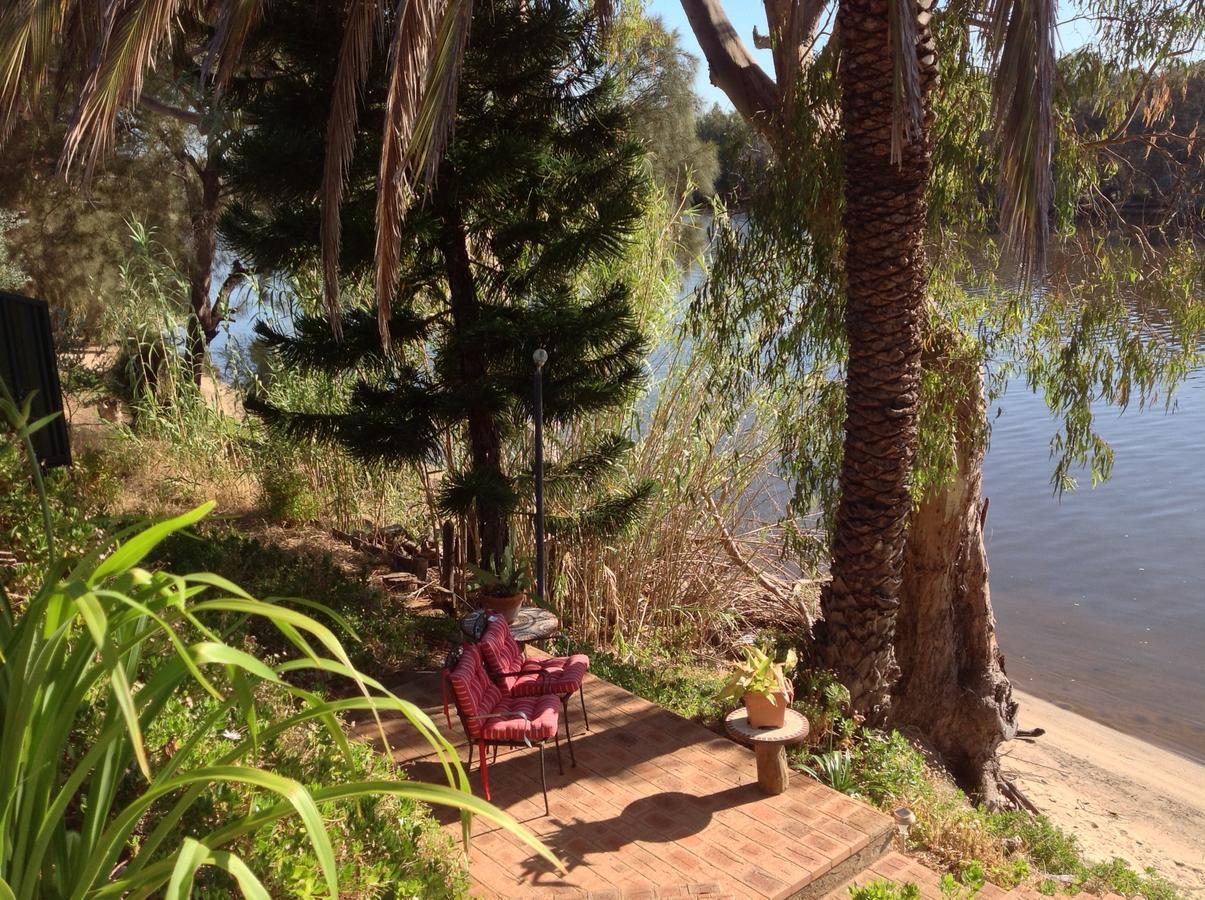Bed & Breakfast Riverfront71