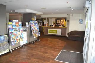 Hotel Ibis Budget Airport 3*
