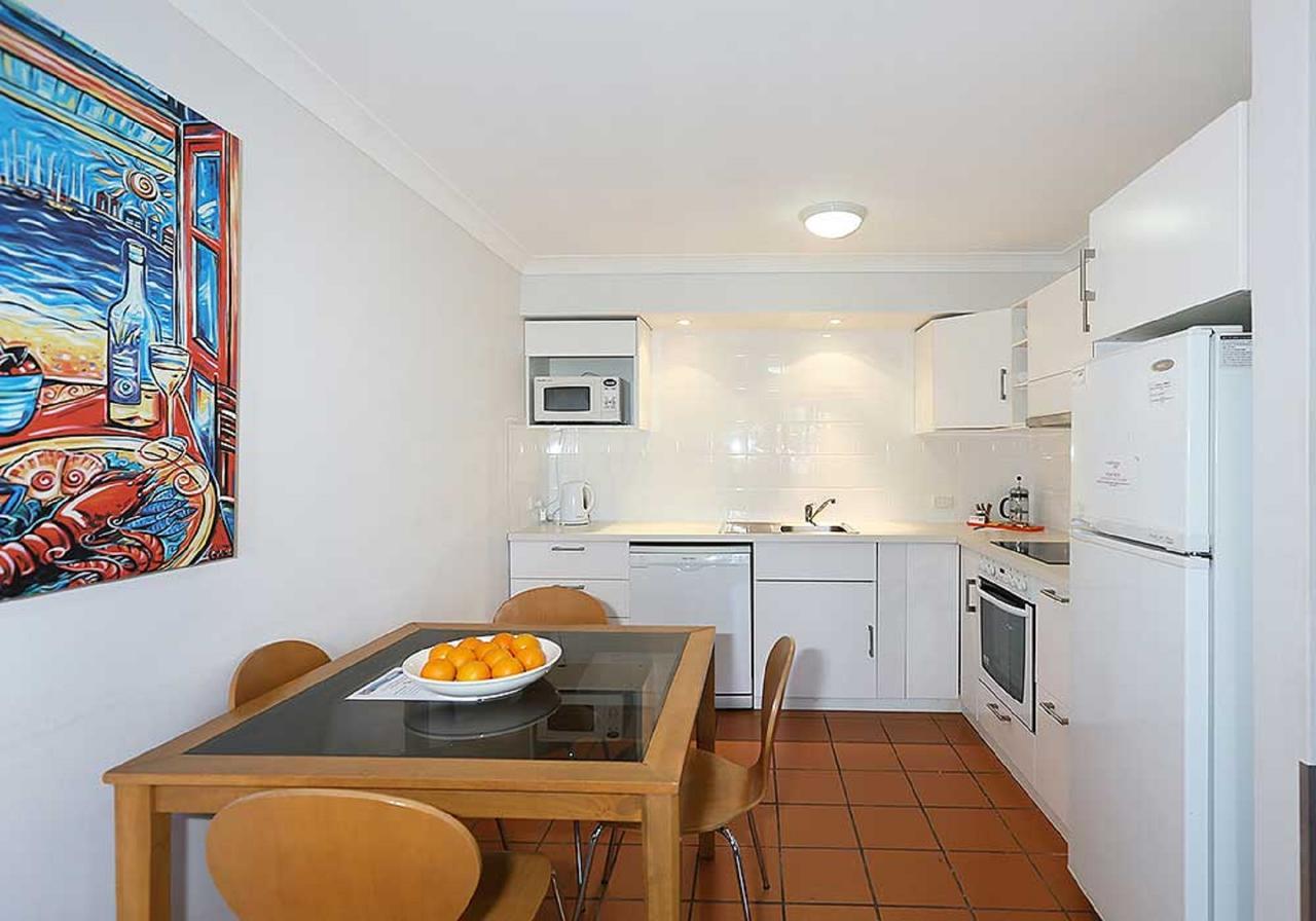 Apartment Beachfront @ Scarbs *