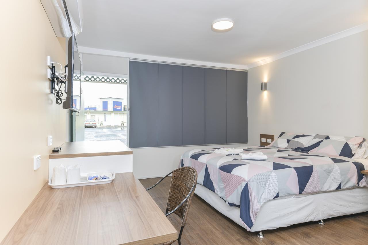 Platinum Motel 2*