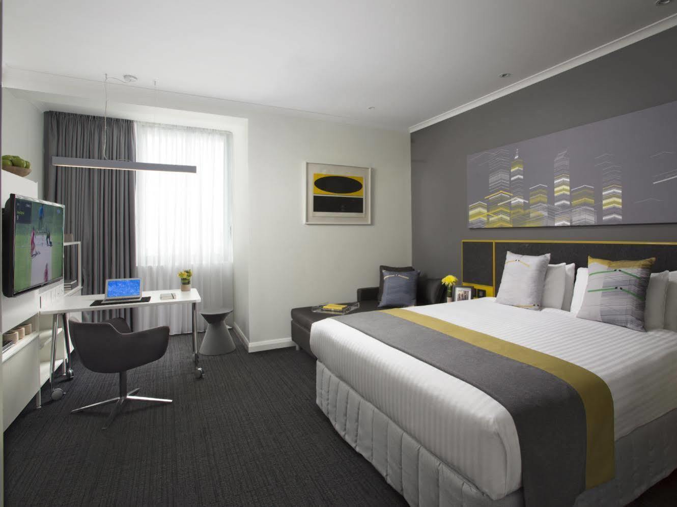 Citadines St Georges Terrace Aparthotel 4*
