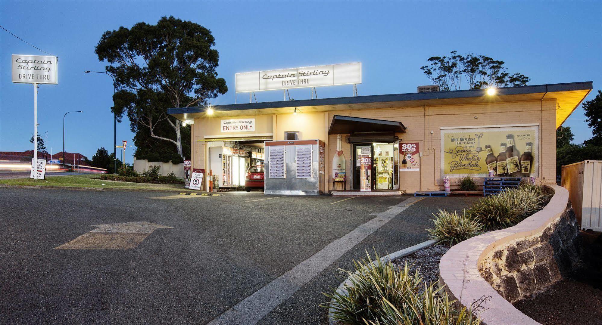 Captain Stirling Hotel 2*