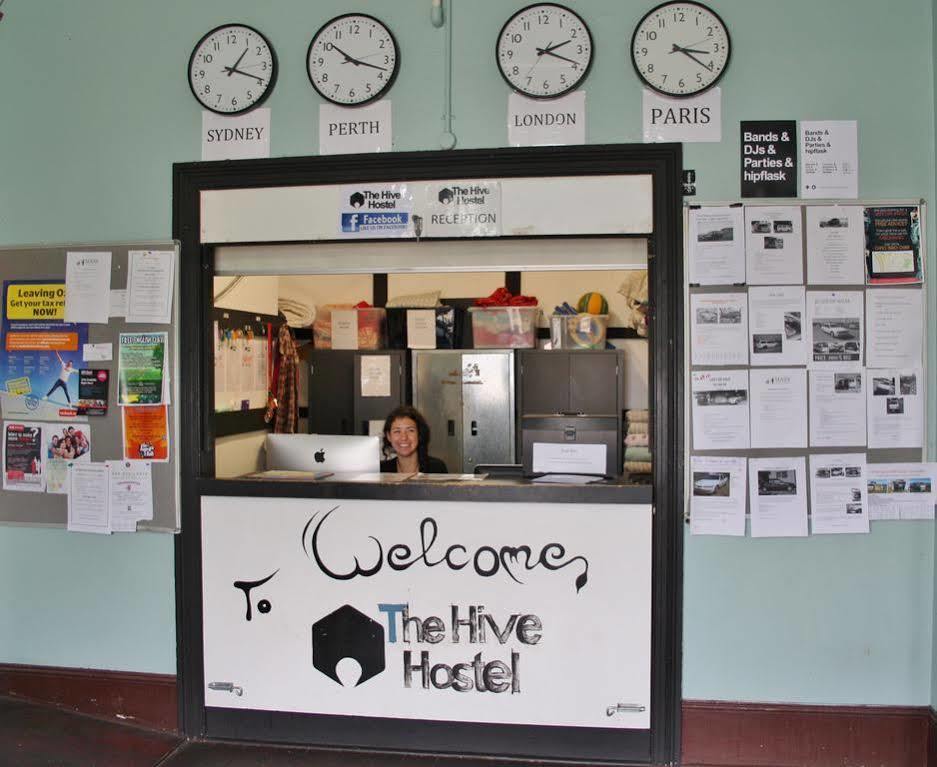 Hostel The Hive - Traveler Friendly, Passport Only