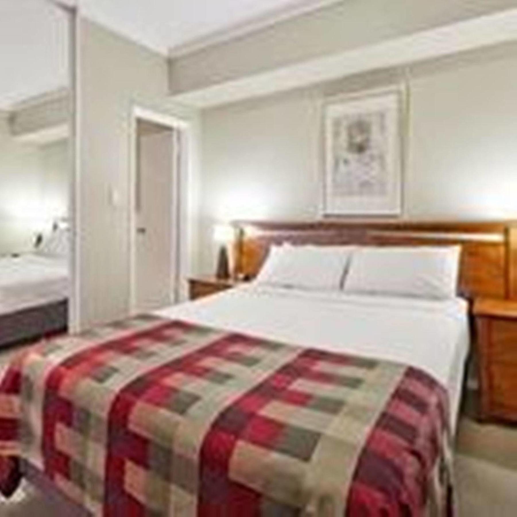 Mont Clare Boutique 4*