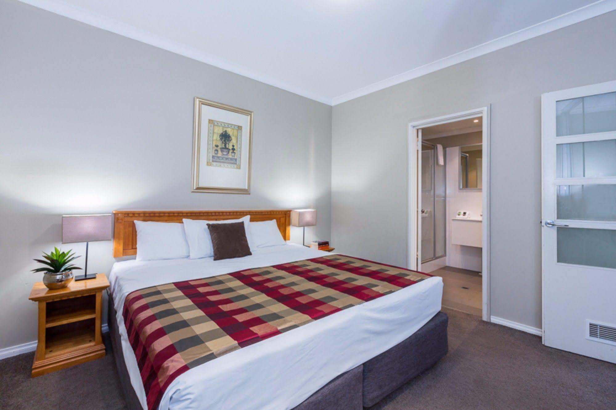 Mont Clare Boutique Aparthotel