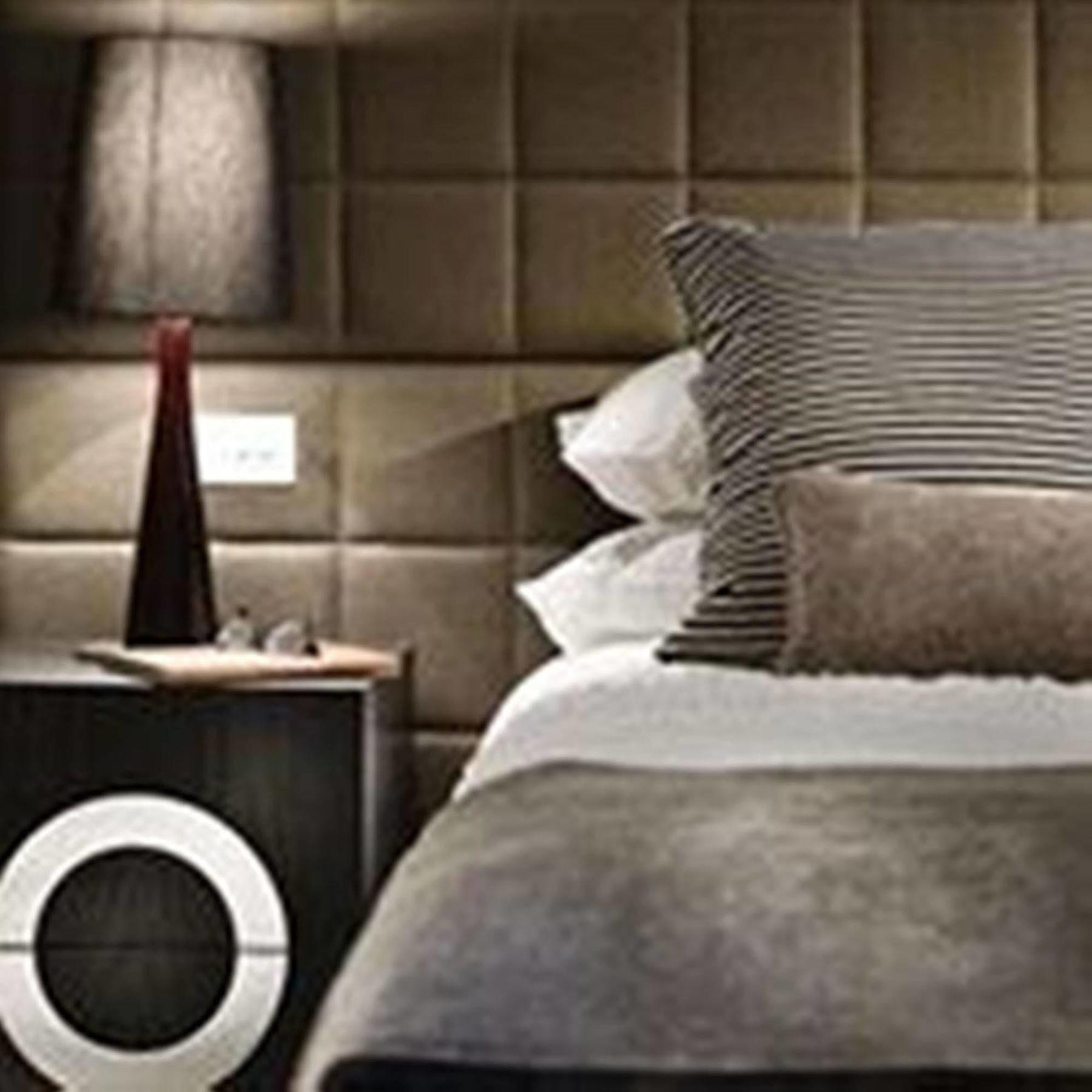 Aparthotel Fraser