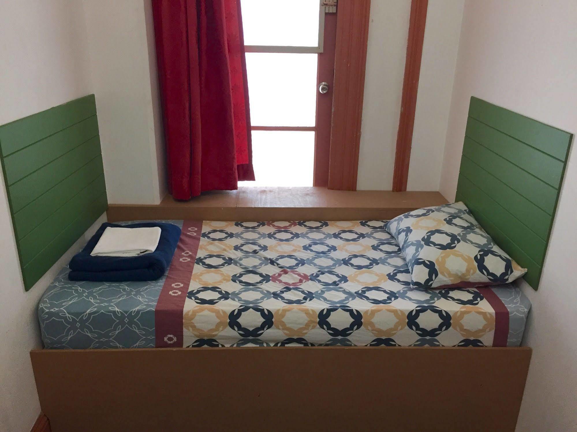 Hay Street Traveller'S Inn * Perth