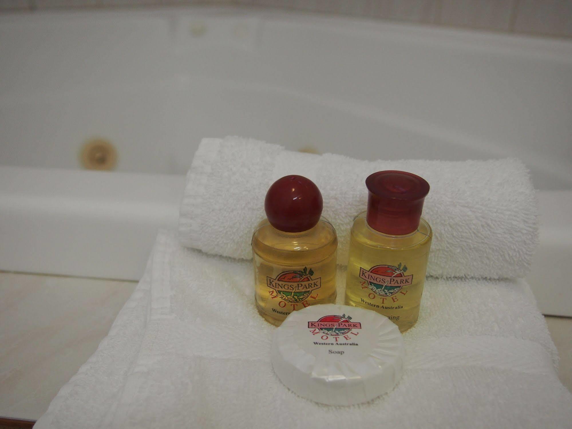 Kings Park Motel 3*