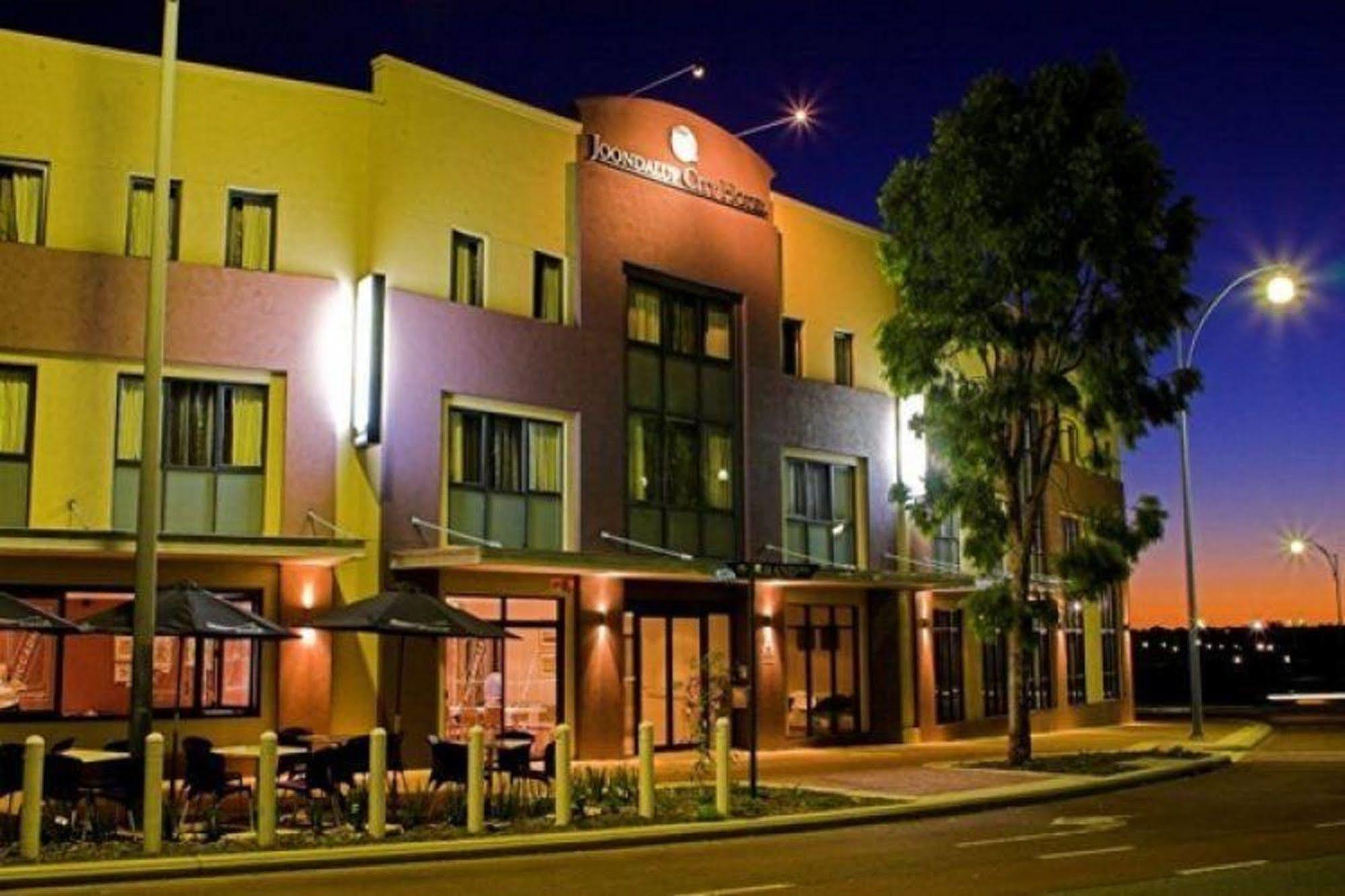 Joondalup 3*