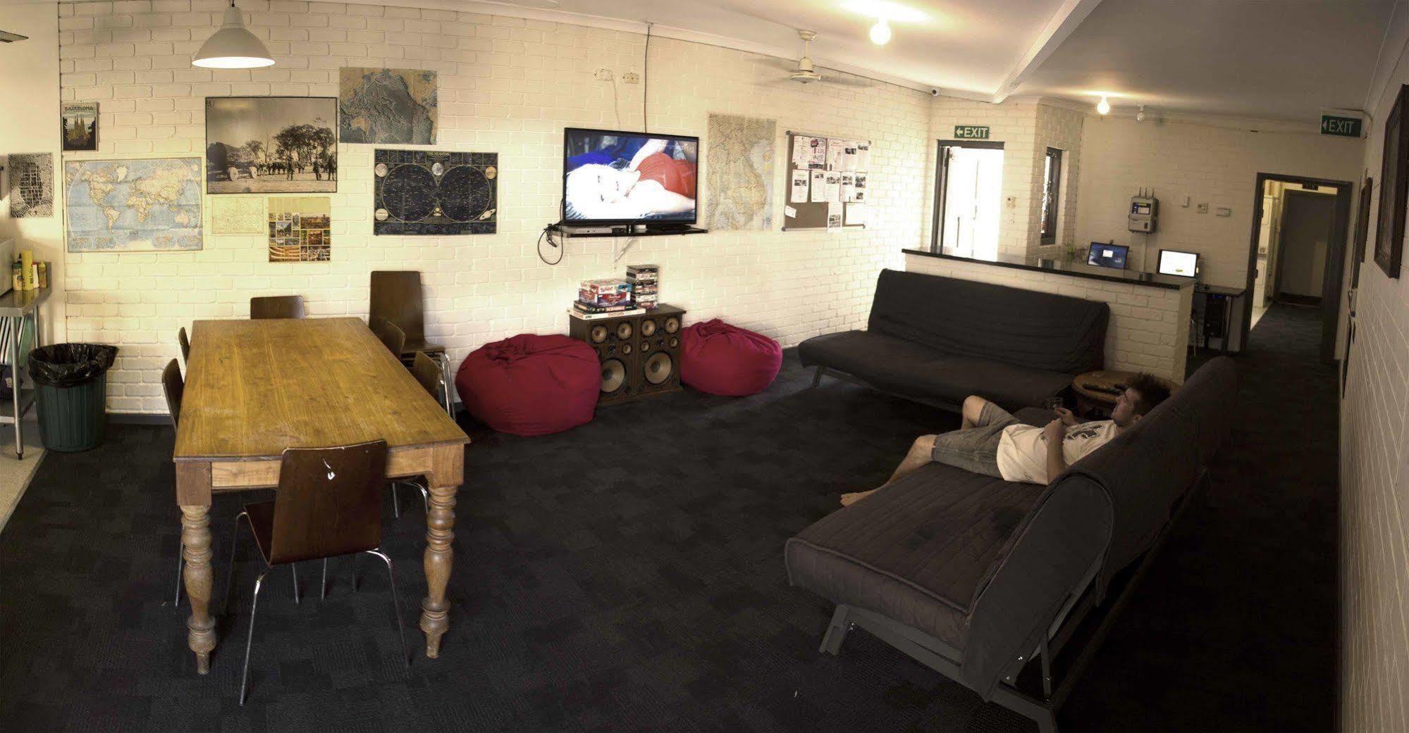Shiralee -note - Valid Passport Required To Check In Hostel