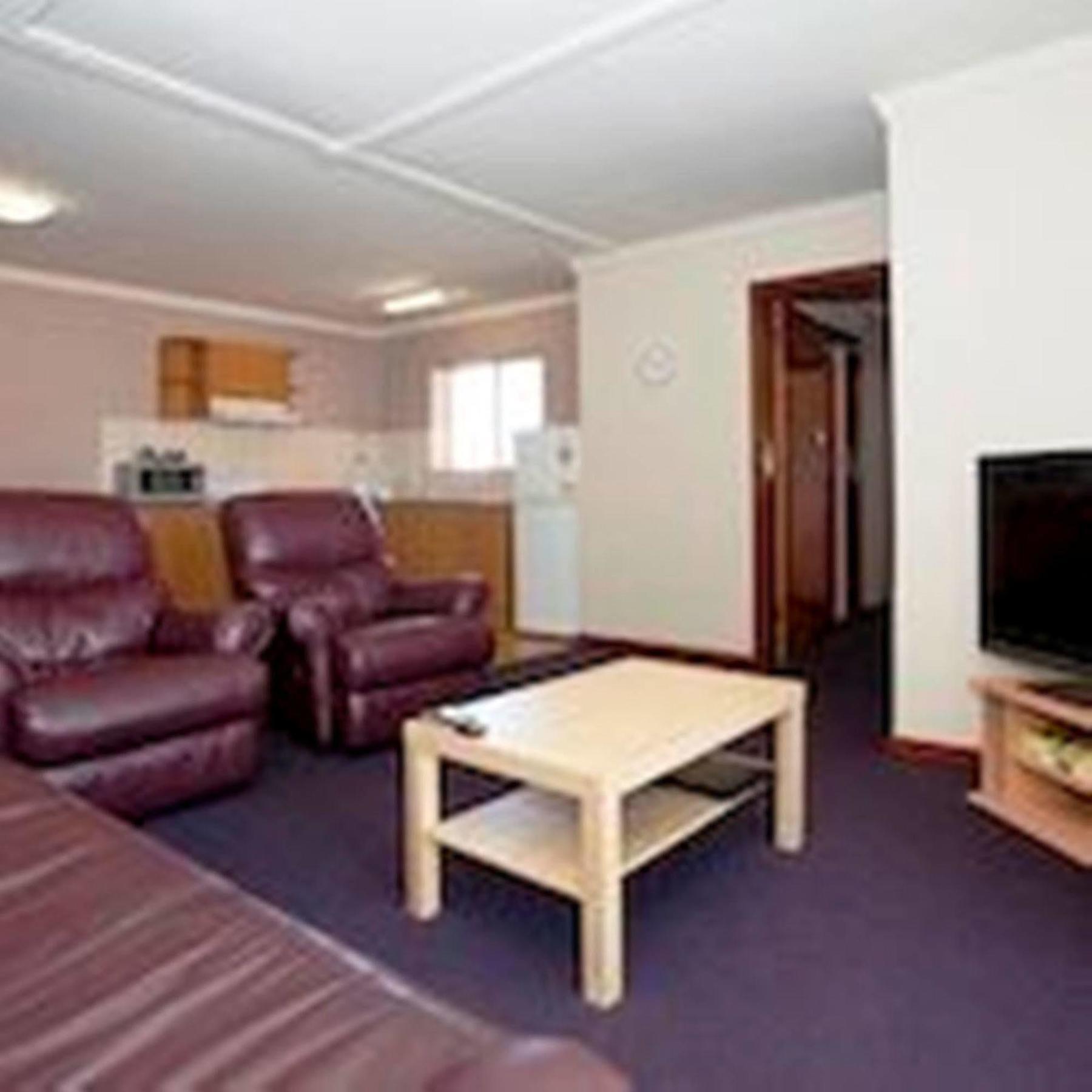 Burswood Motel 3*