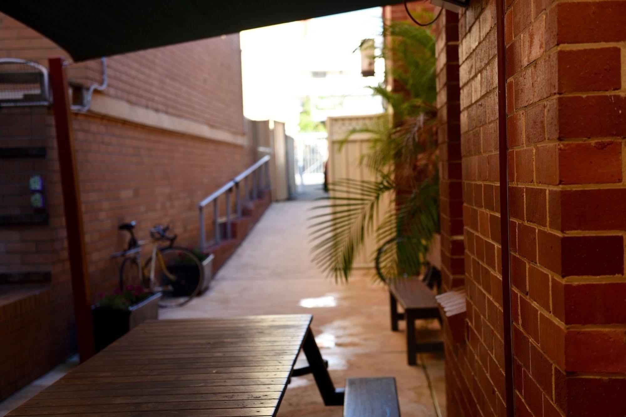 The Emperors Crown Hostel *