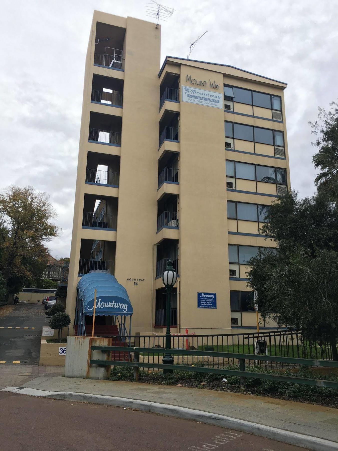Aparthotel Mountway