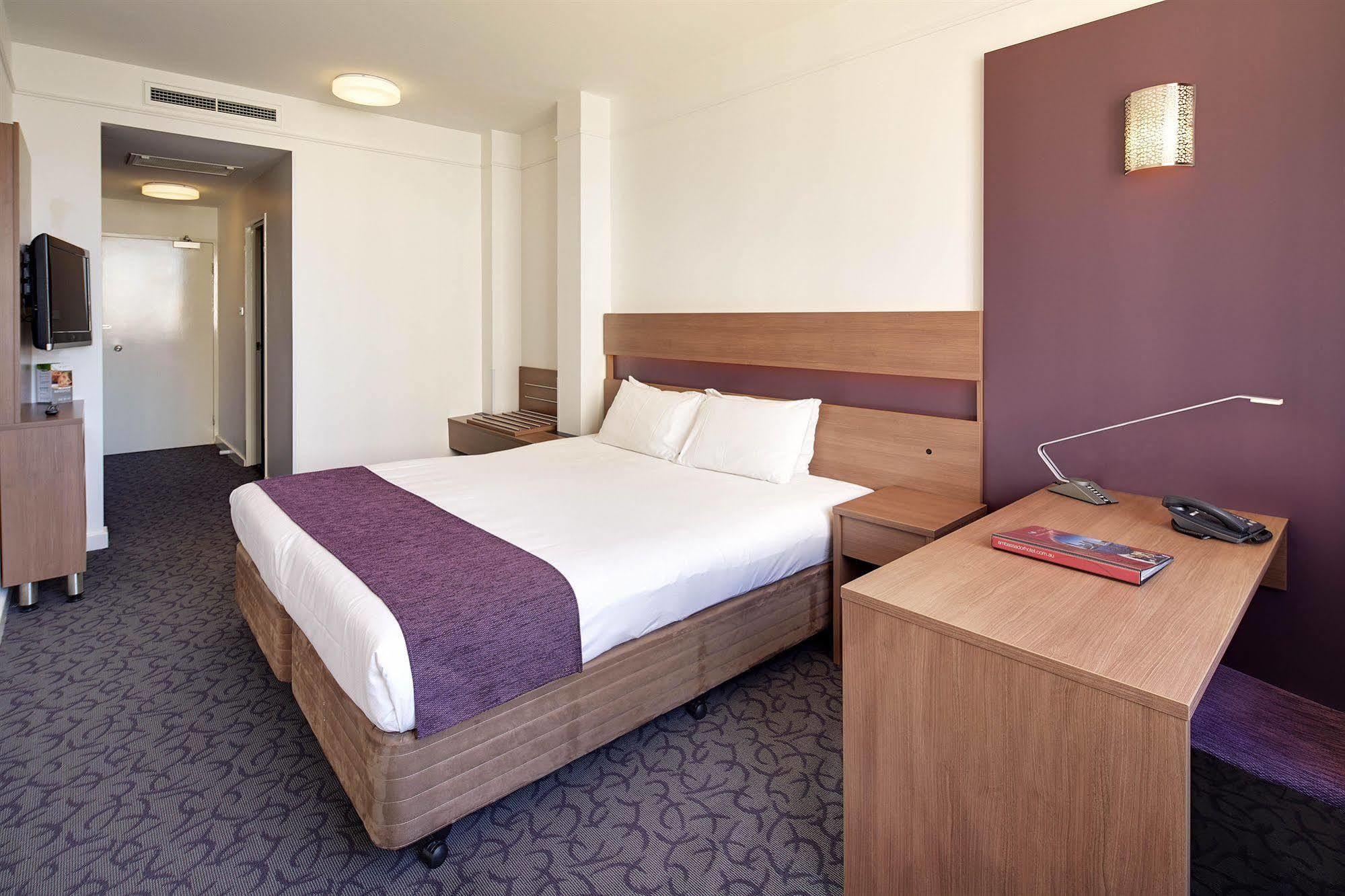 Hotel Quality Ambassador Perth