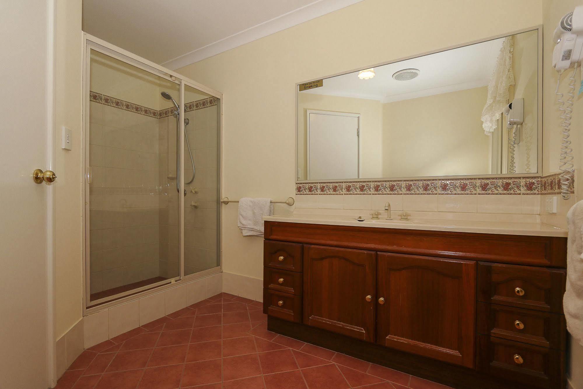 The Good Life 4* Perth