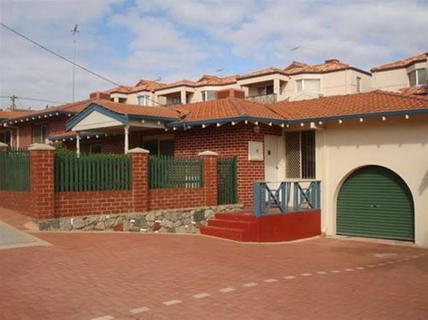 Resort Scarborough Apartments Perth