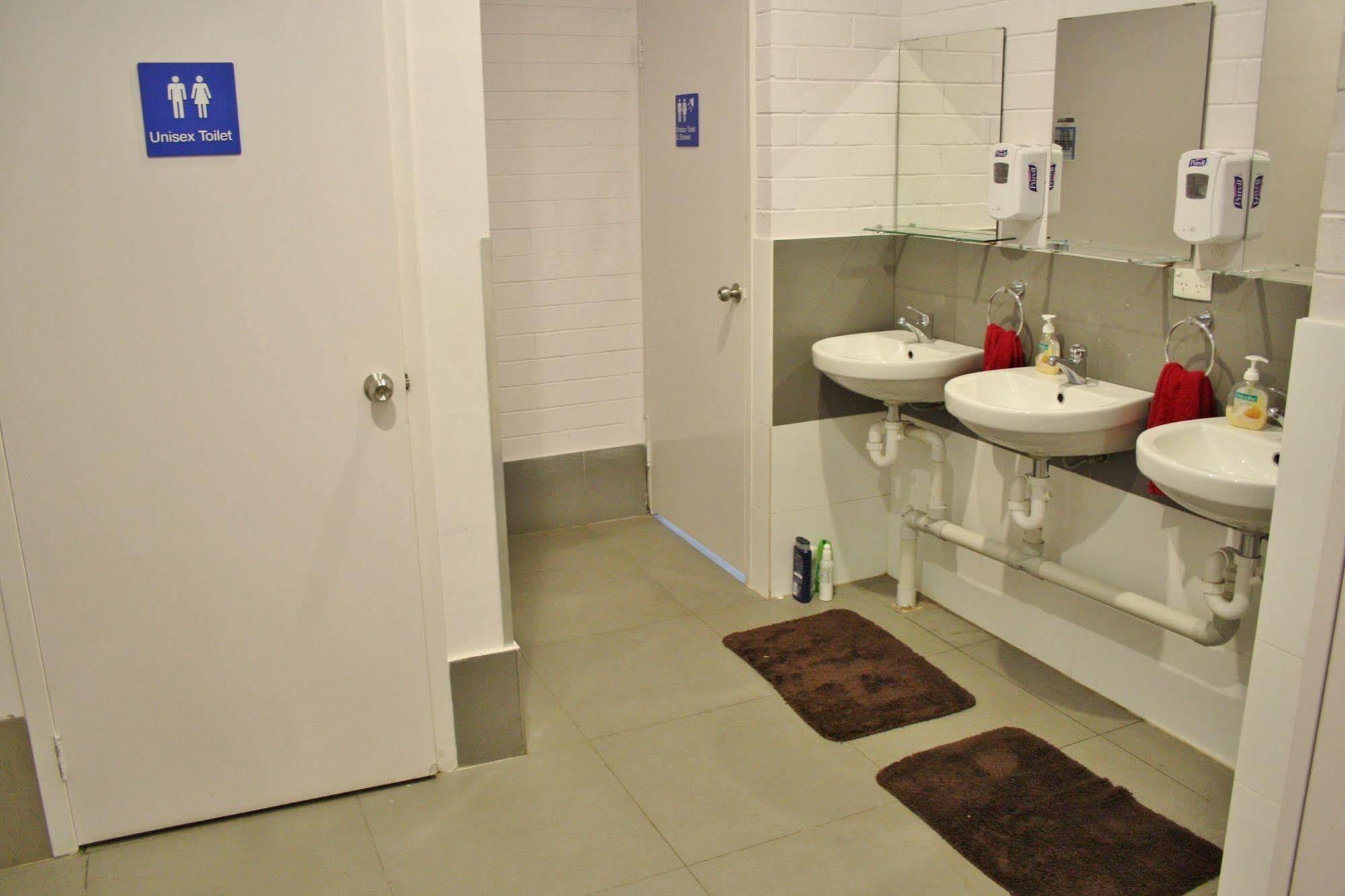 Quokka Backpackers - Note - Valid Passport Required To Check In * Perth