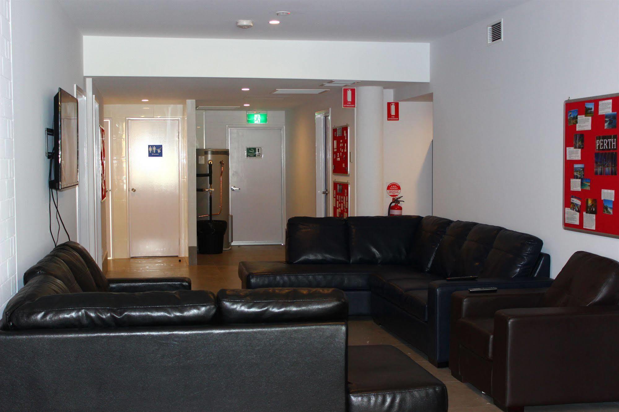 Quokka Backpackers - Note - Valid Passport Required To Check In Hostel
