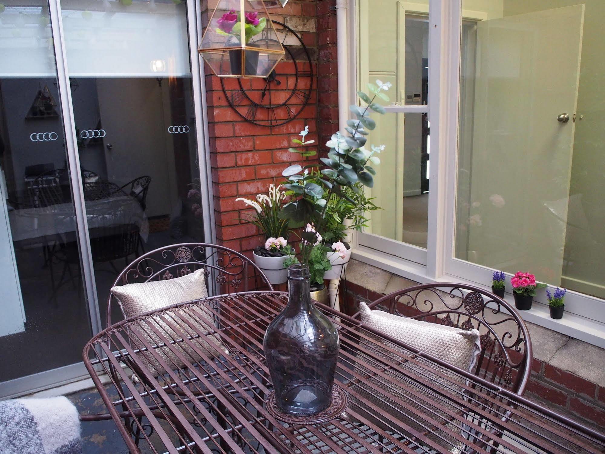 Hotel Brewer Street 3*
