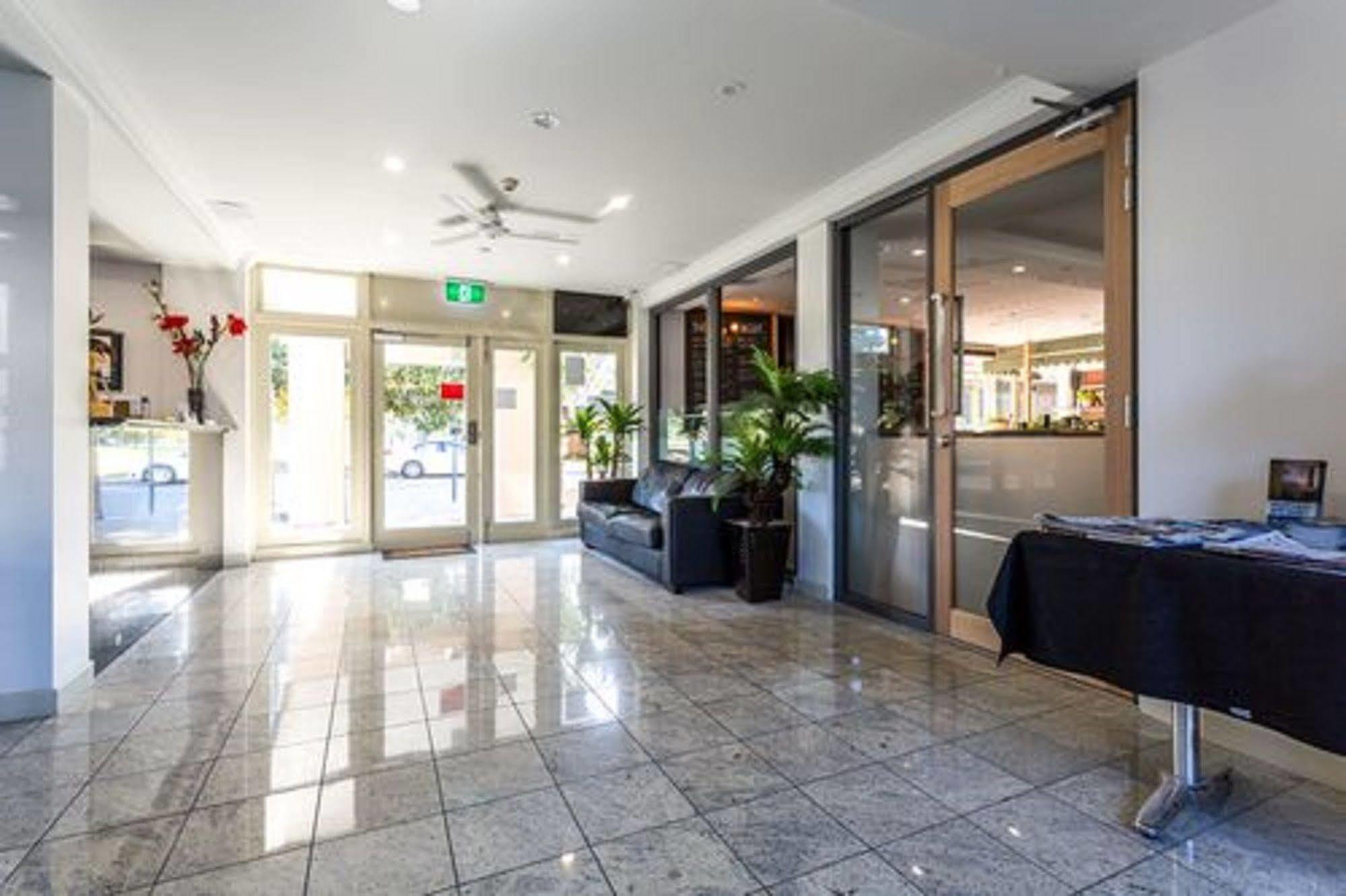 Baileys Parkside By Vetroblu Motel 3*