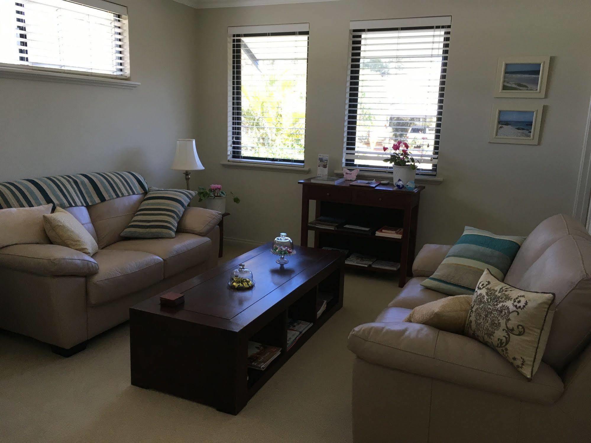 Trigg Retreat Bed & Breakfast Perth