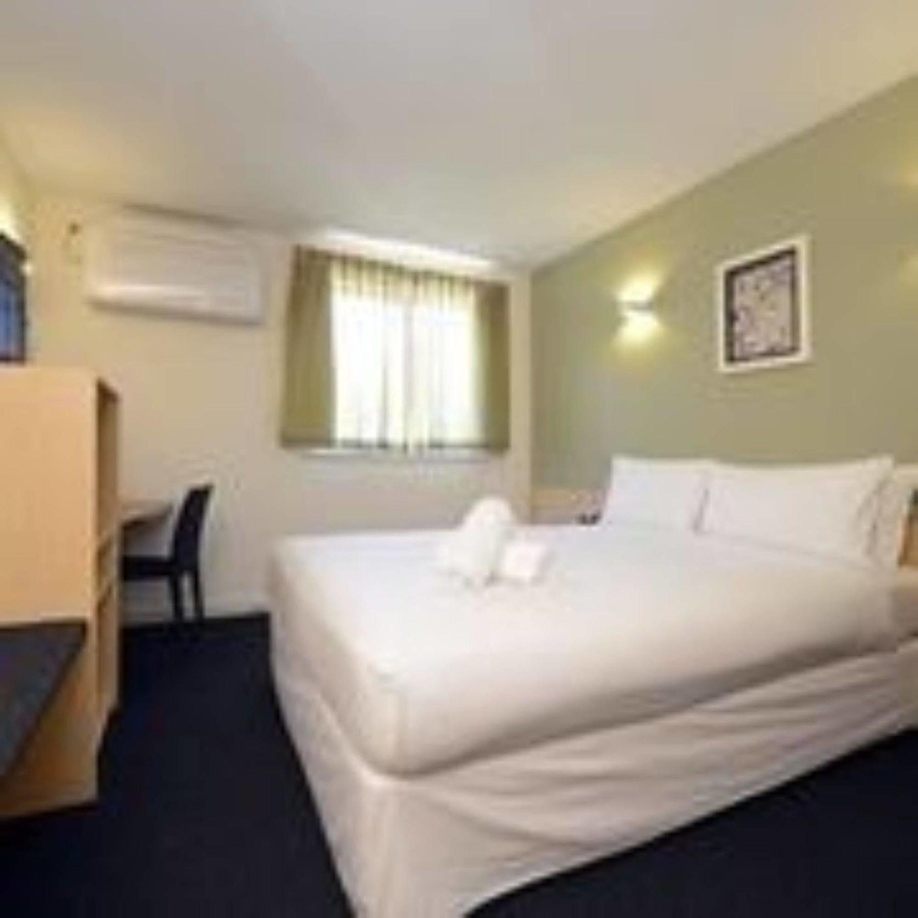 Hotel Sullivans