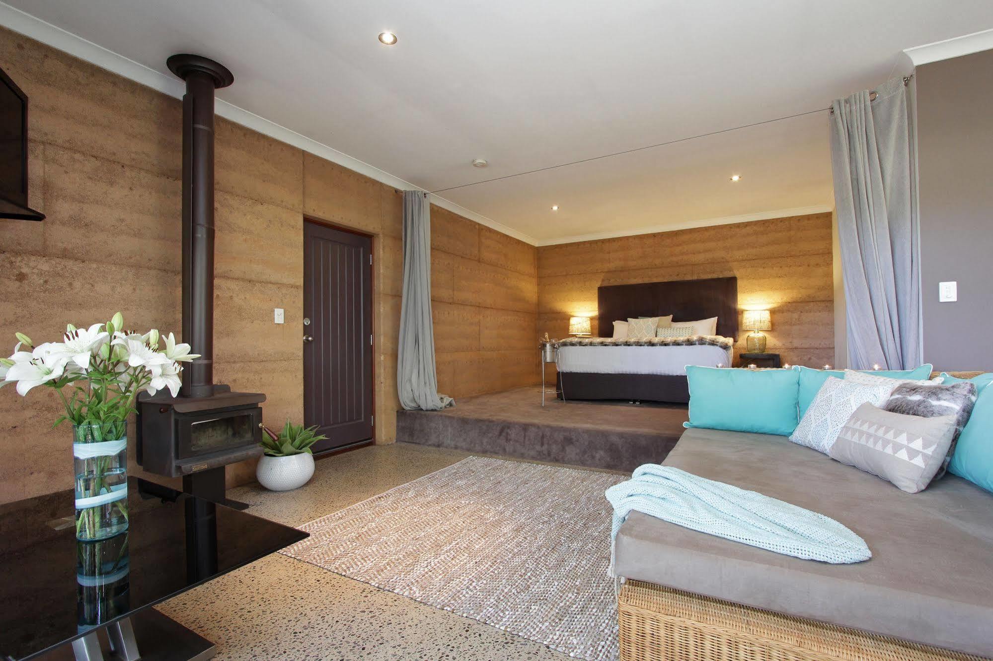 Hotel Hidden Valley Eco Lodges And Day