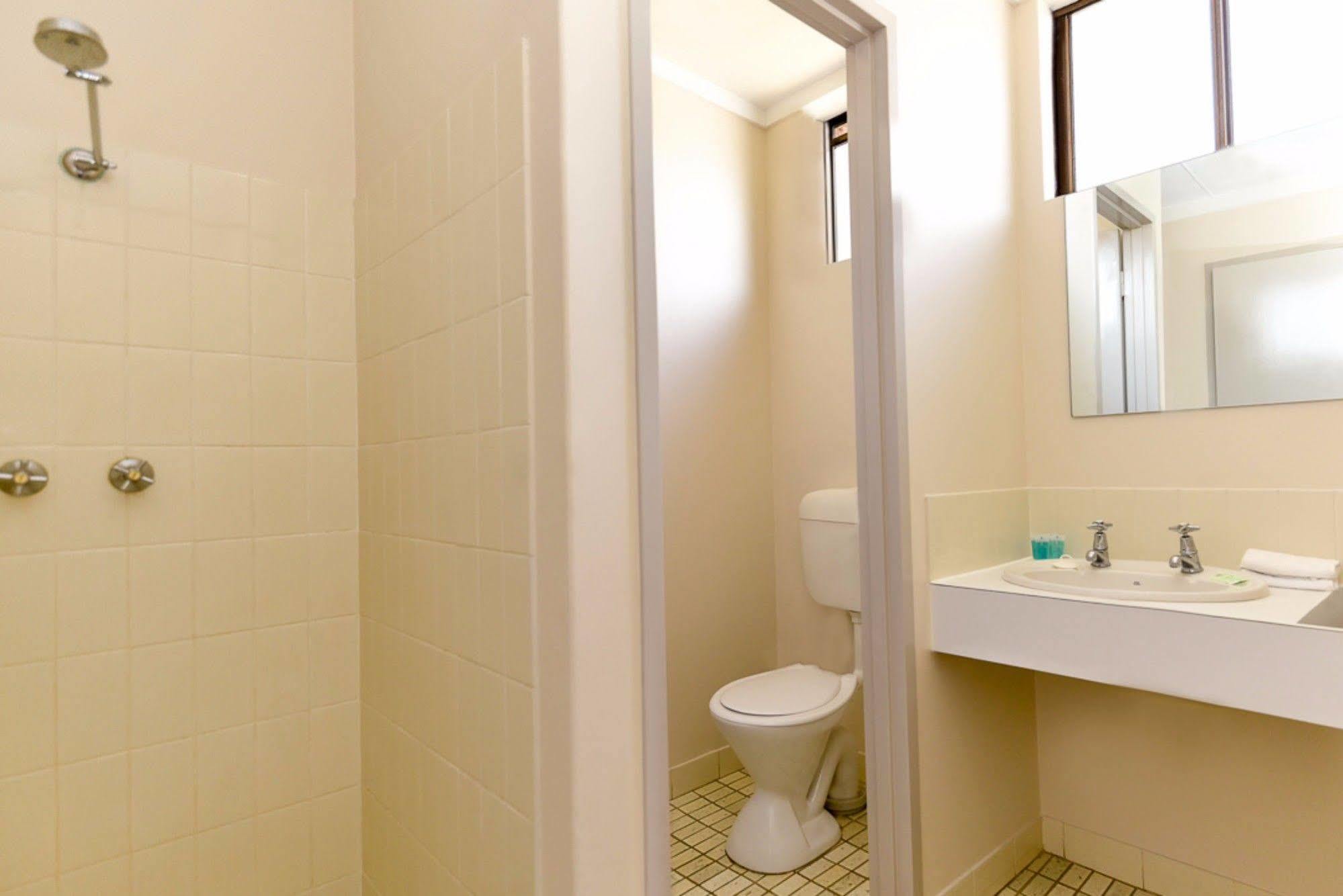 Hotel Sanno Marracoonda Airport 3*