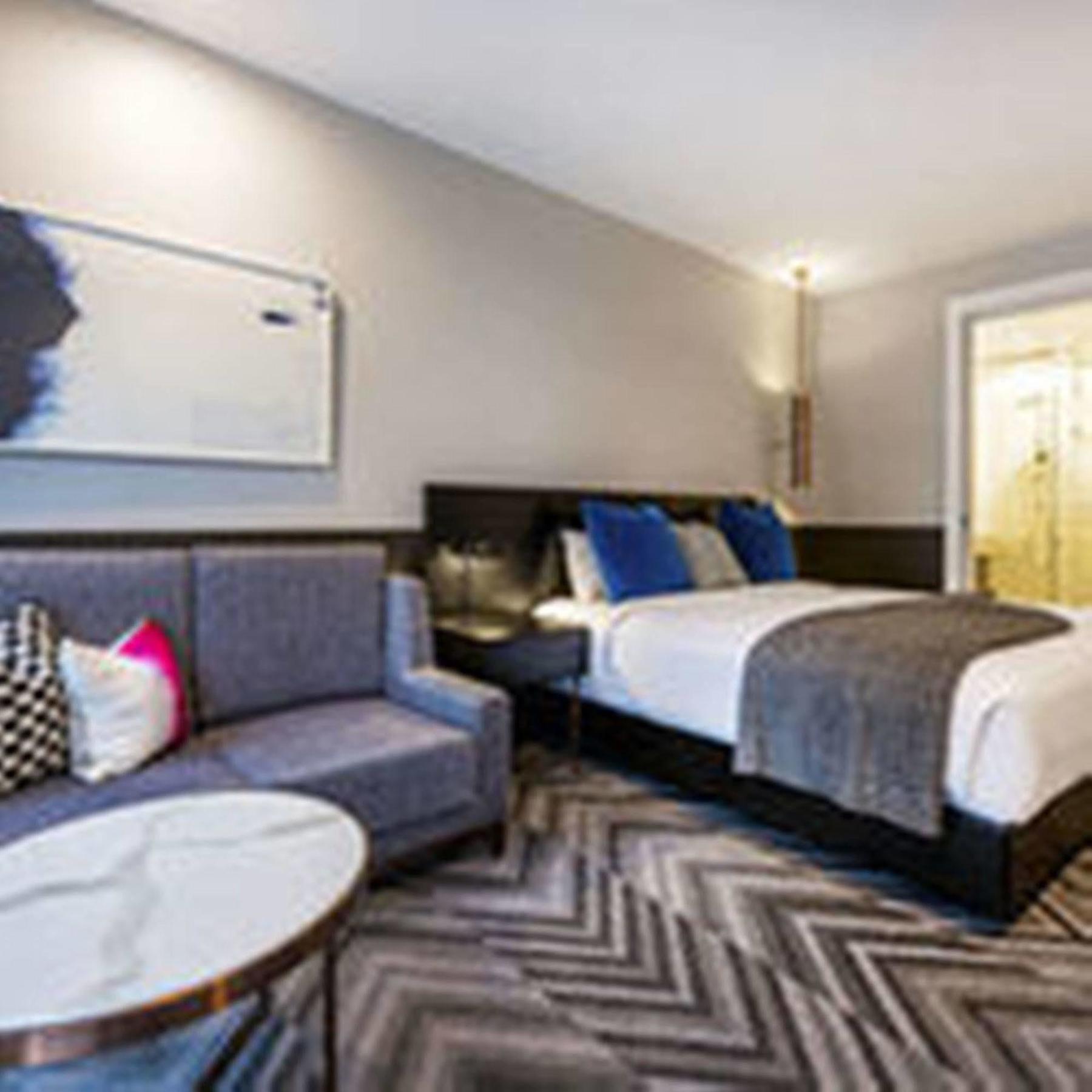 Rydges Kings Square 4*