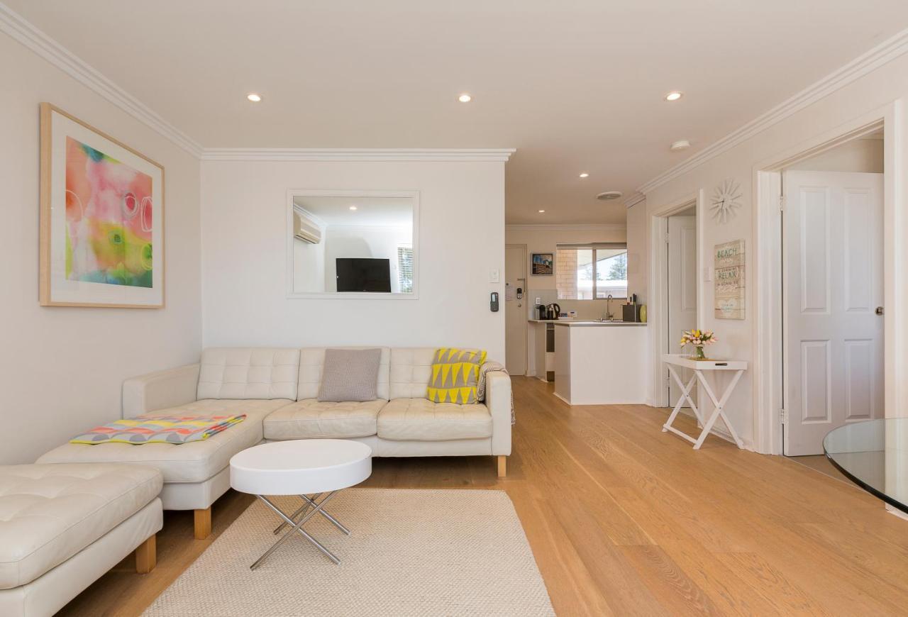 Apartment Cottesloe Beach Pines