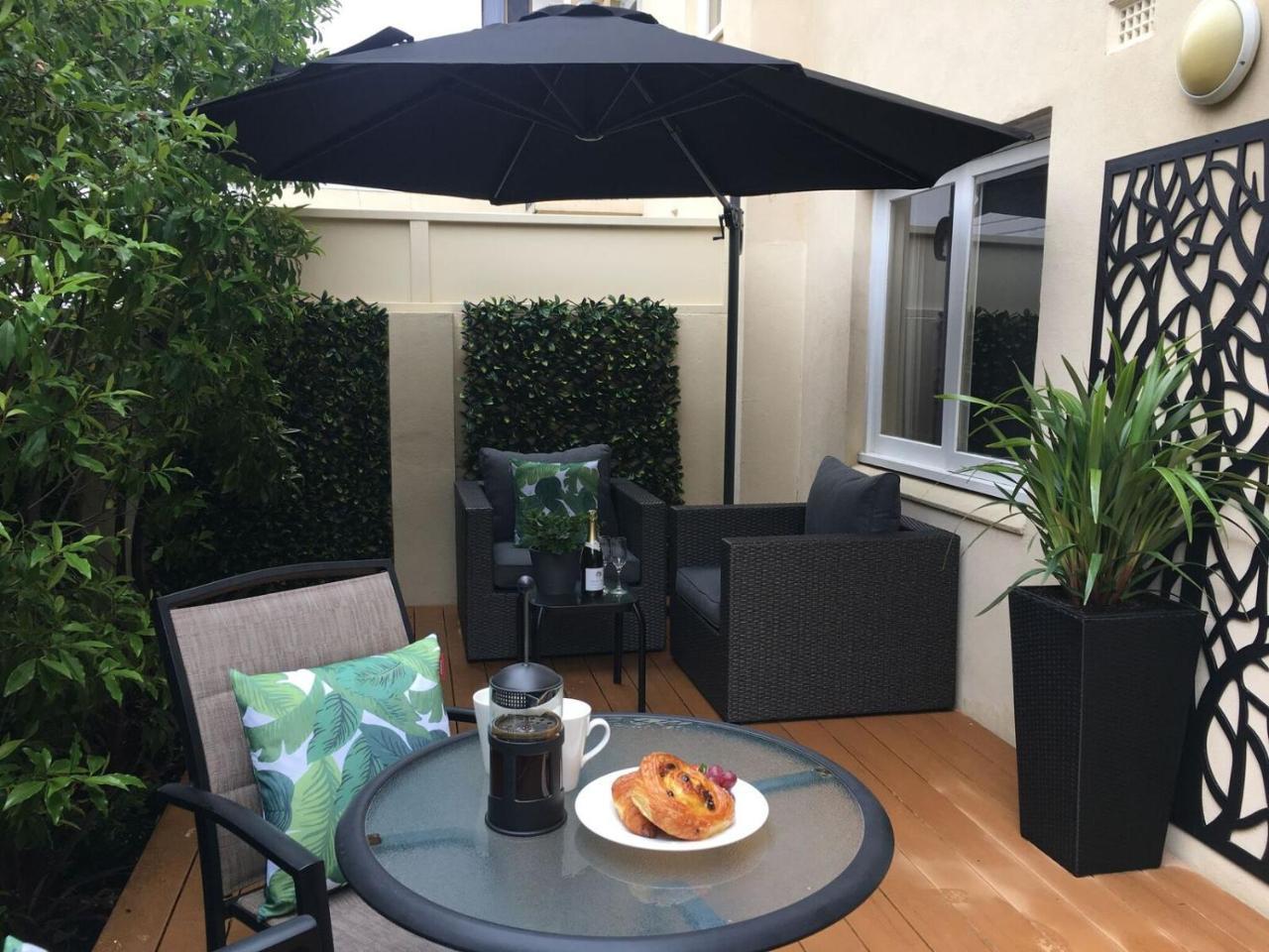 The Peninsula Riverside Serviced Aparthotel Perth