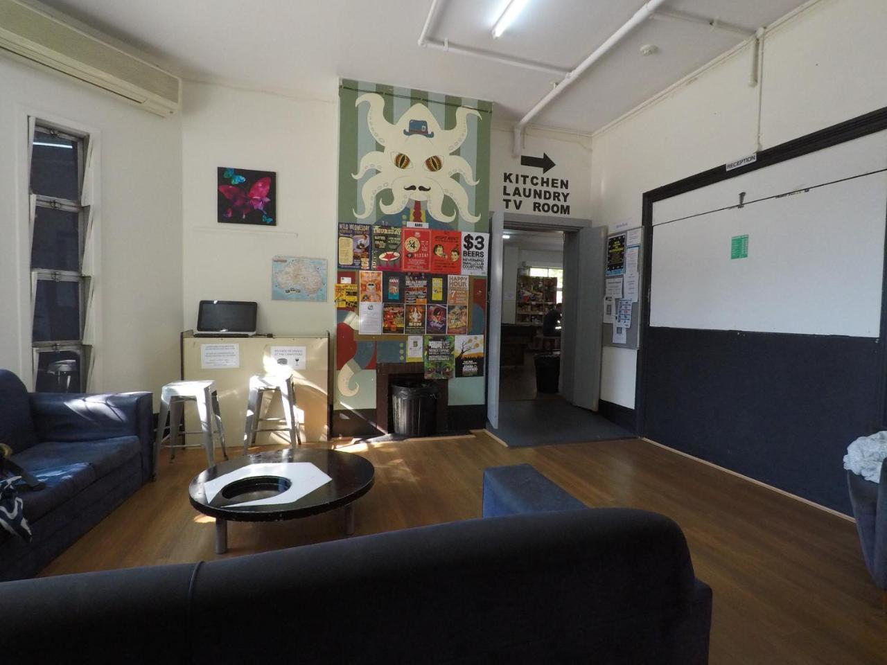 The Hive - Traveler Friendly, Passport Only Hostel