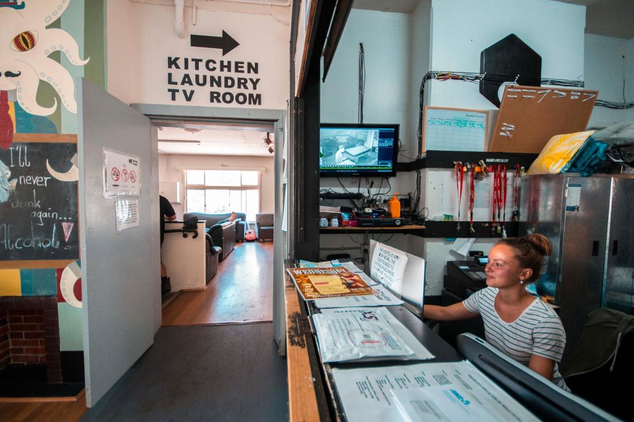 Hostel The Hive - Traveler Friendly, Passport Only Perth