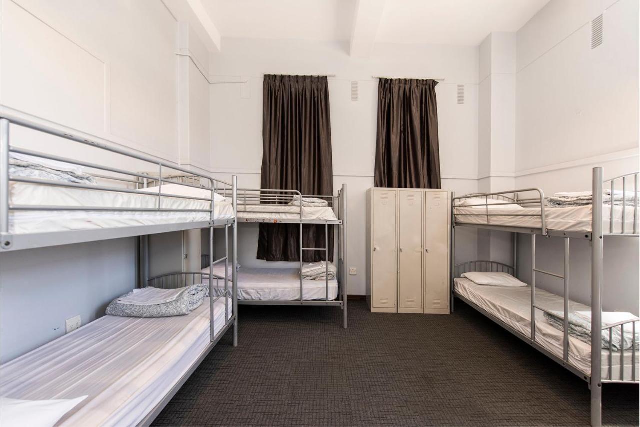 Hostel The Old Swan Barracks *