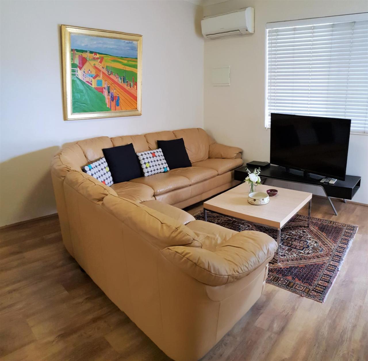 Mt.lawley Superb 2 Bedroom Location Comfort, Style 2 *