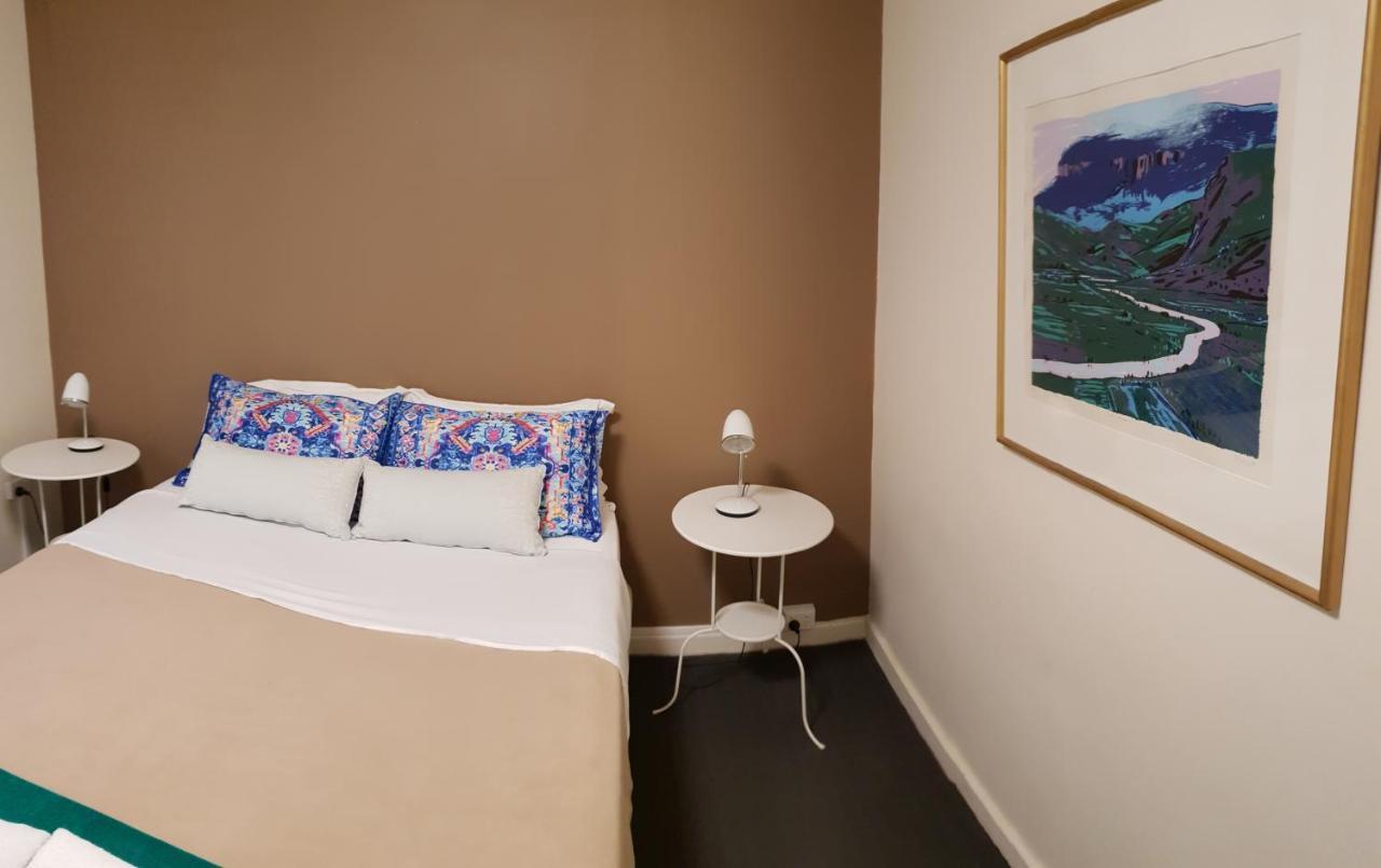 Mt.lawley Superb 2 Bedroom Location Comfort, Style 2 Apartment