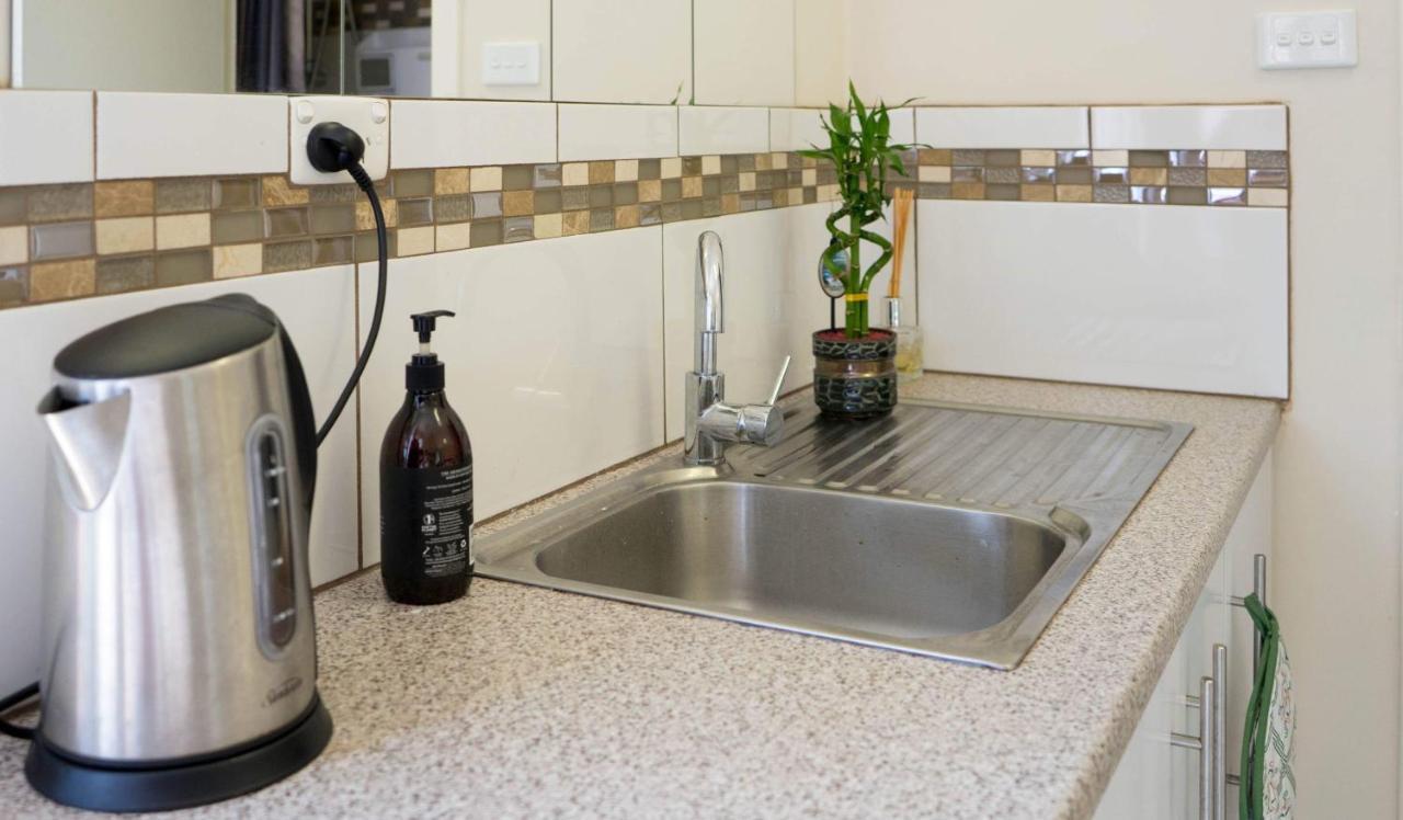 Susan Yong's Studio Apartment Perth