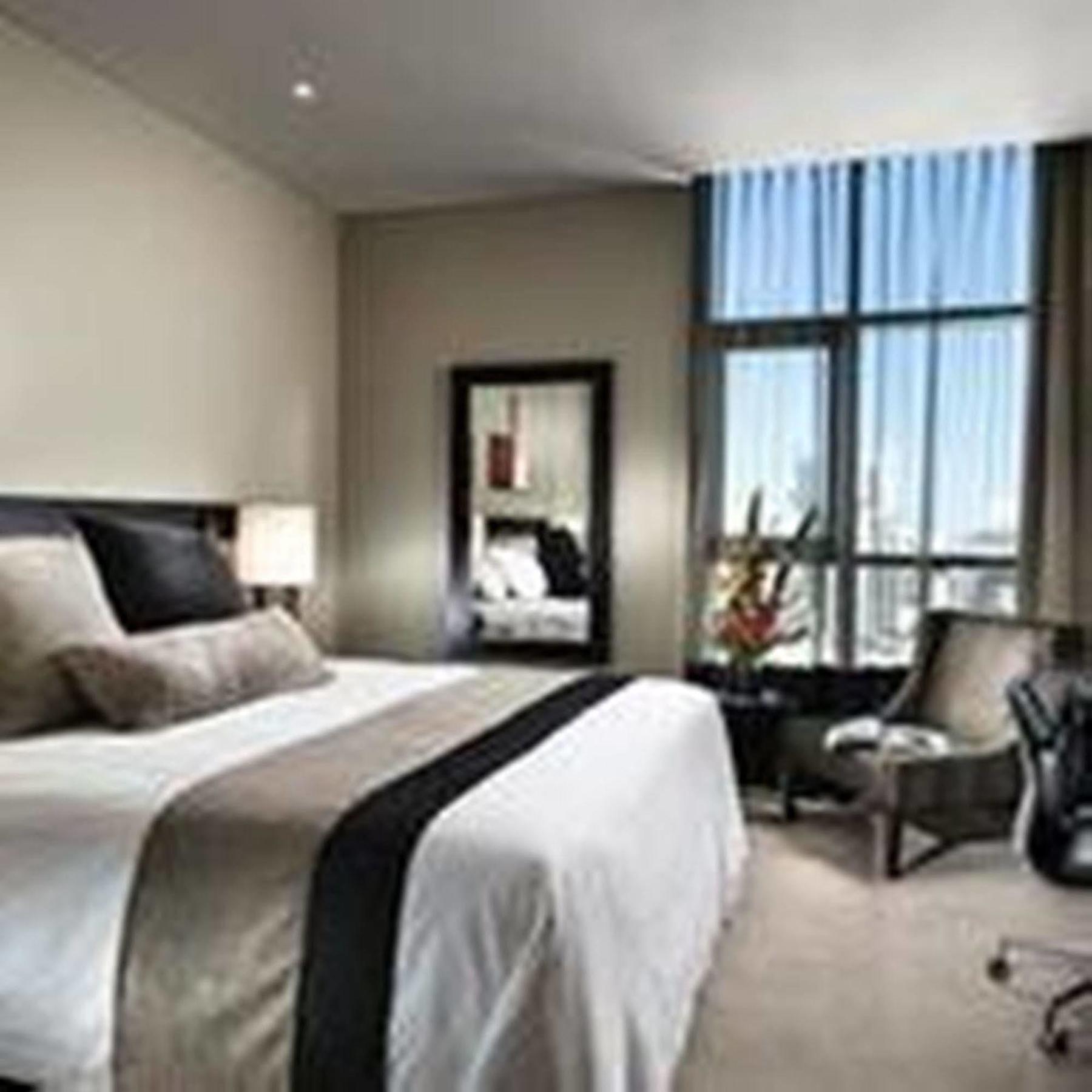 Aparthotel Fraser 5*