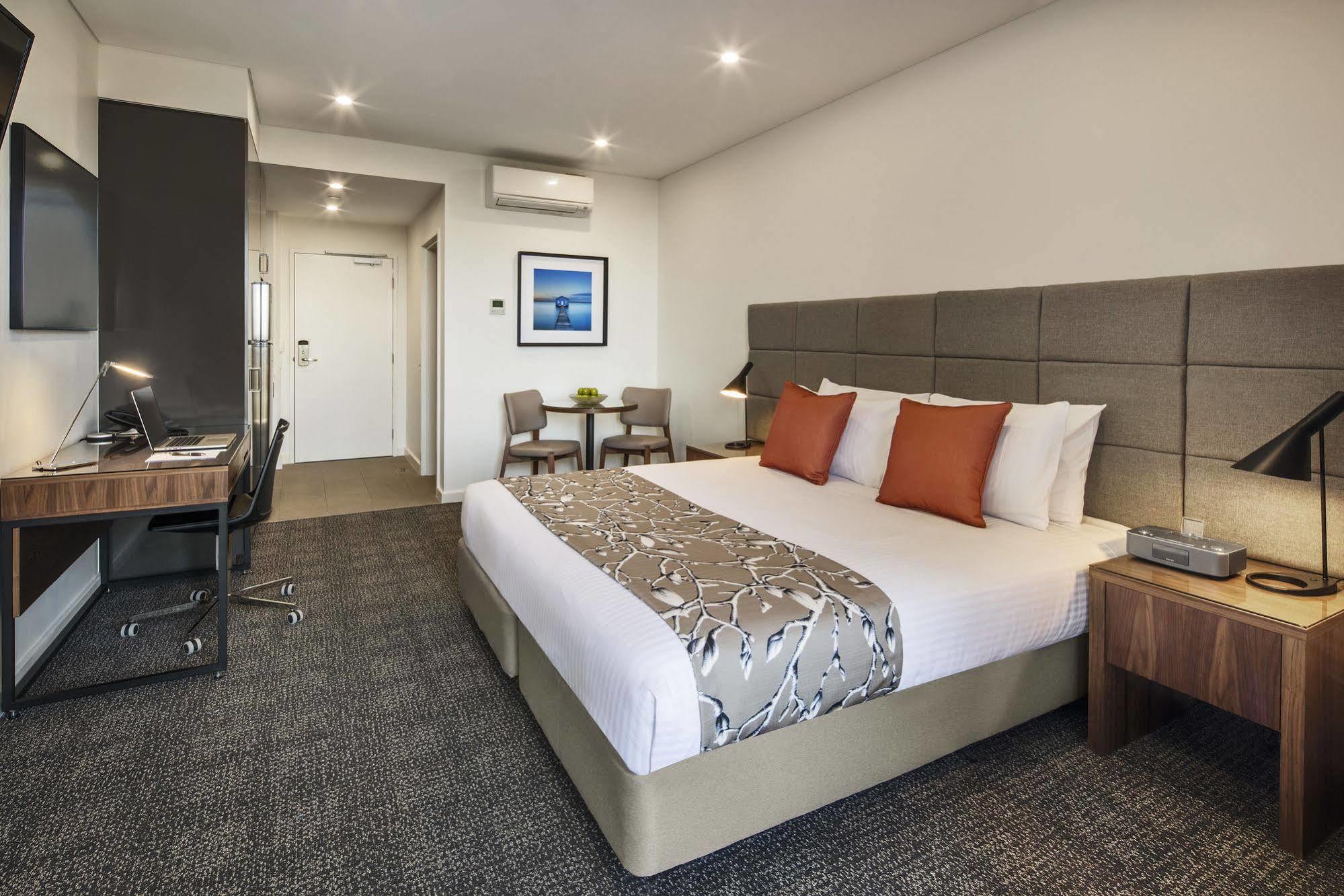 Quest Kings Park 4*