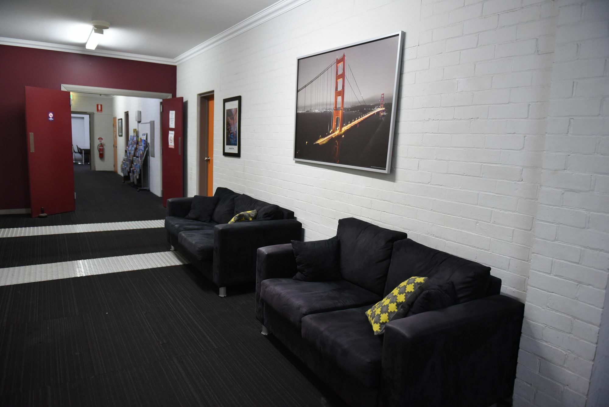 The Emperors Crown Hostel Hostel Perth