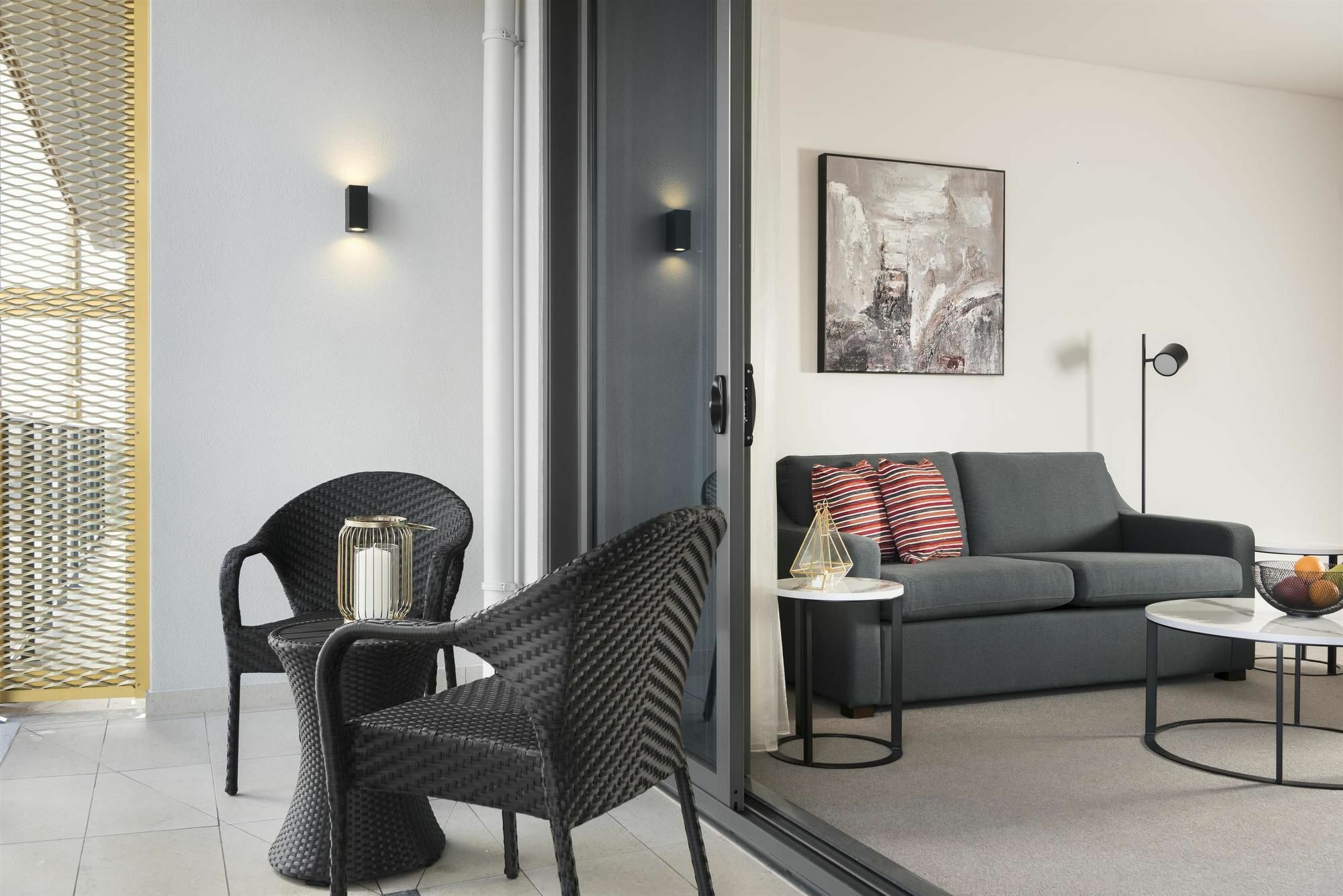 Ramada By Wyndham Vetroblu Scarborough Hotel 4*