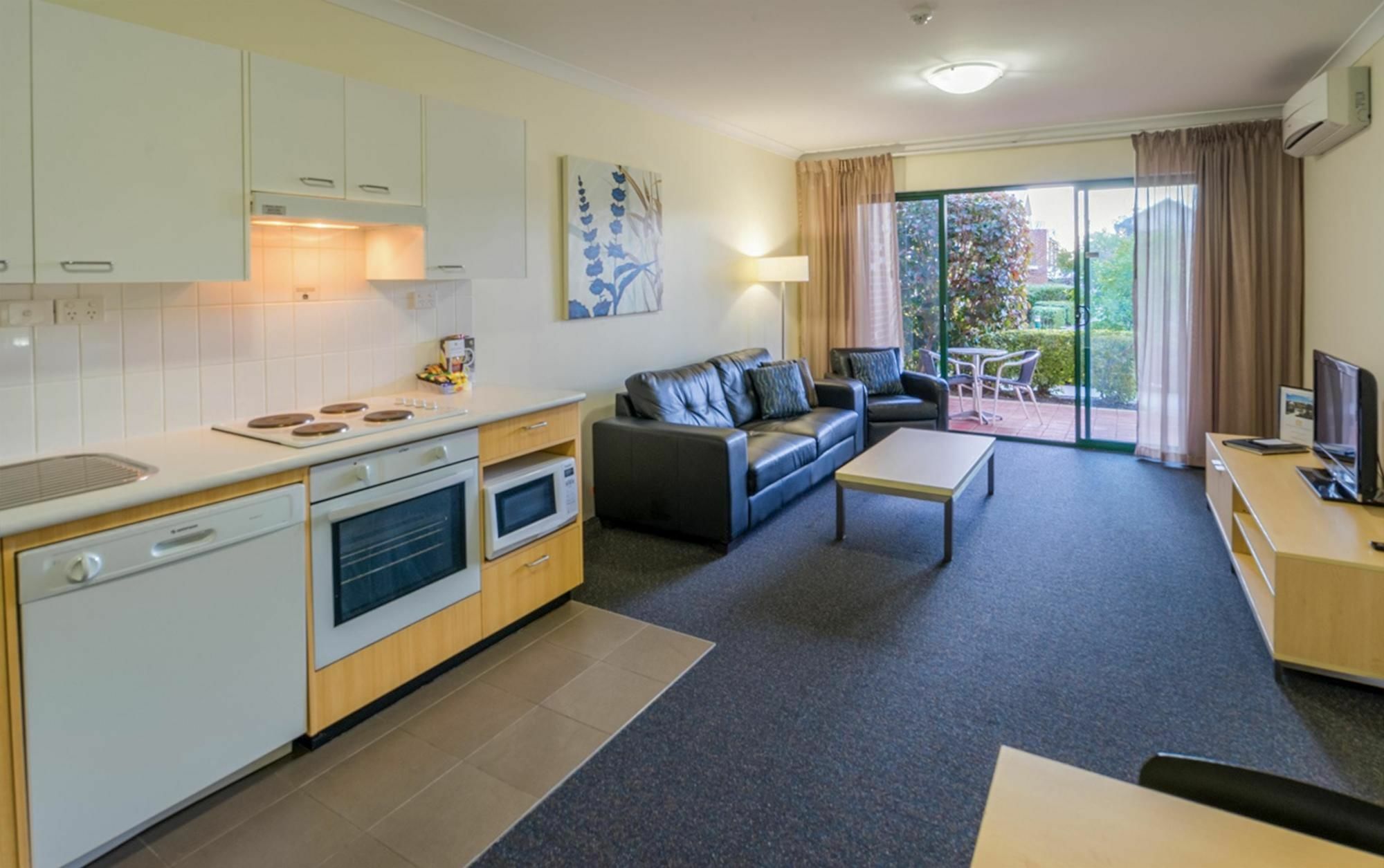 Aparthotel Ascot Official