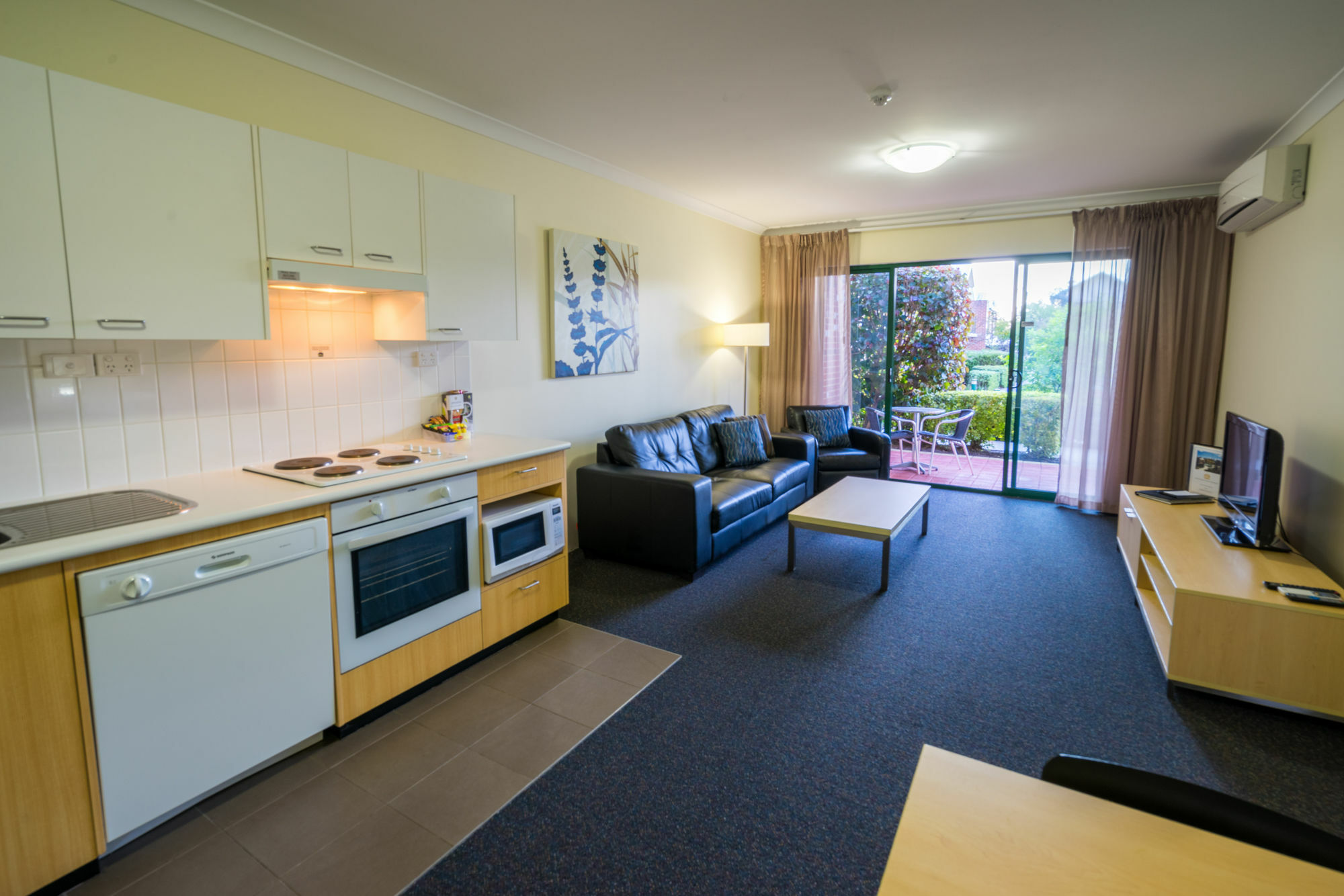 Aparthotel Ascot Official