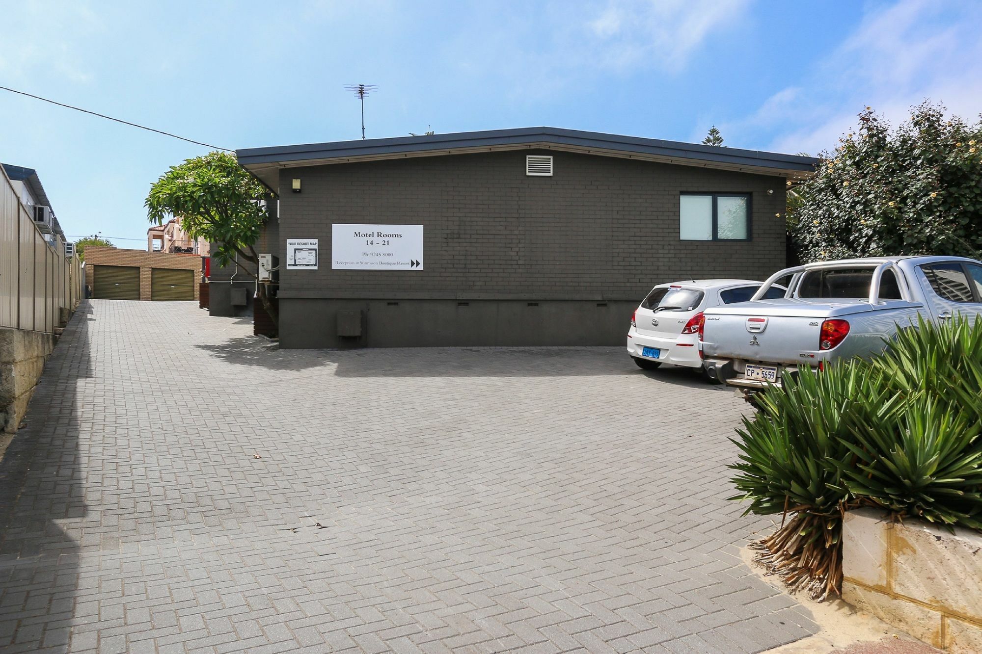 Resort Scarborough Apartments