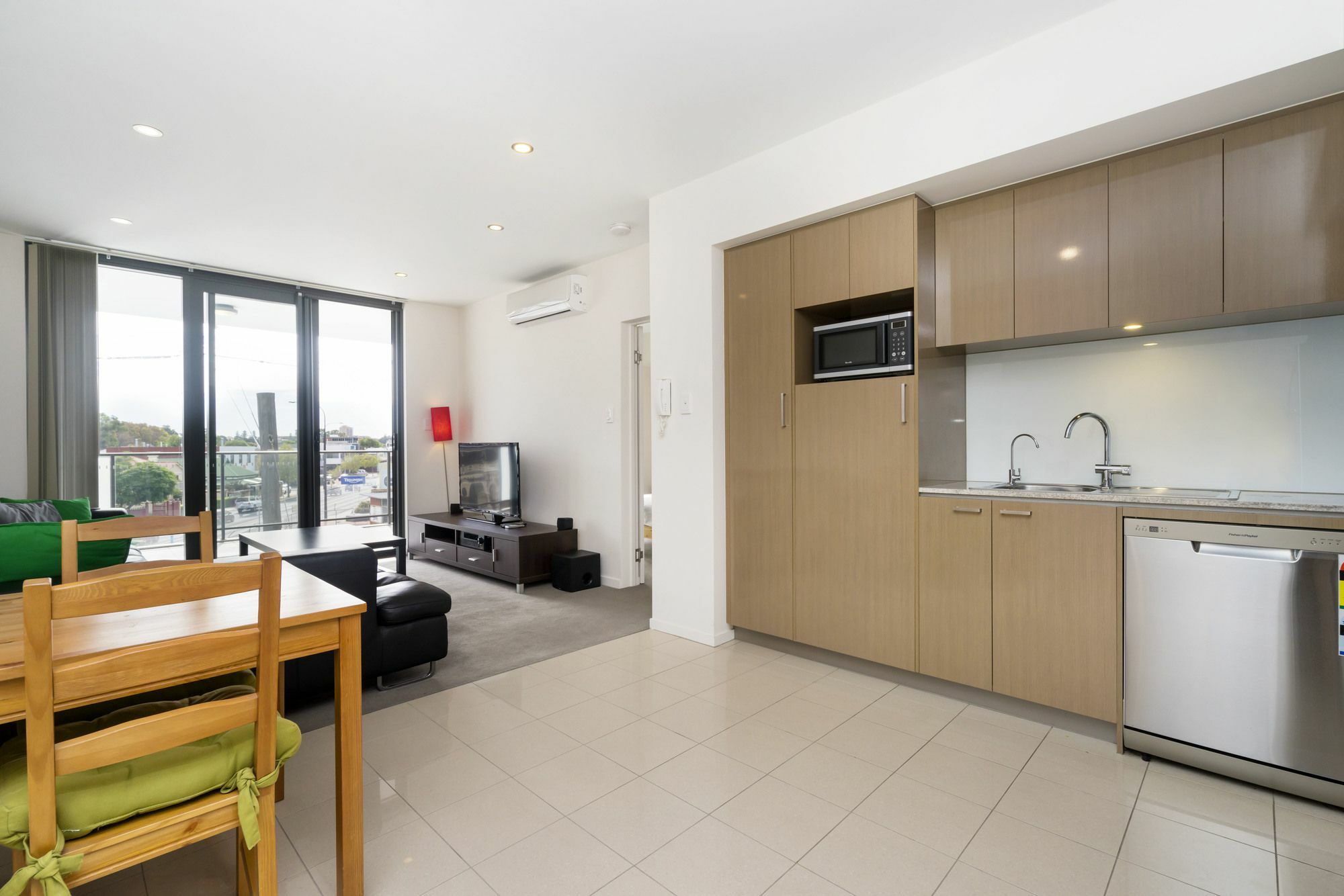 Stylish Modern Ecco Complex * Perth