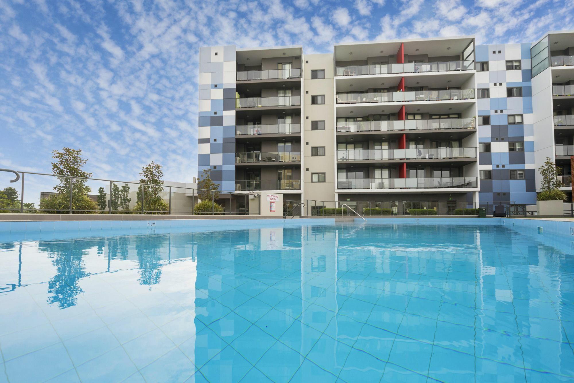 Stylish Modern Ecco Complex Apartment *