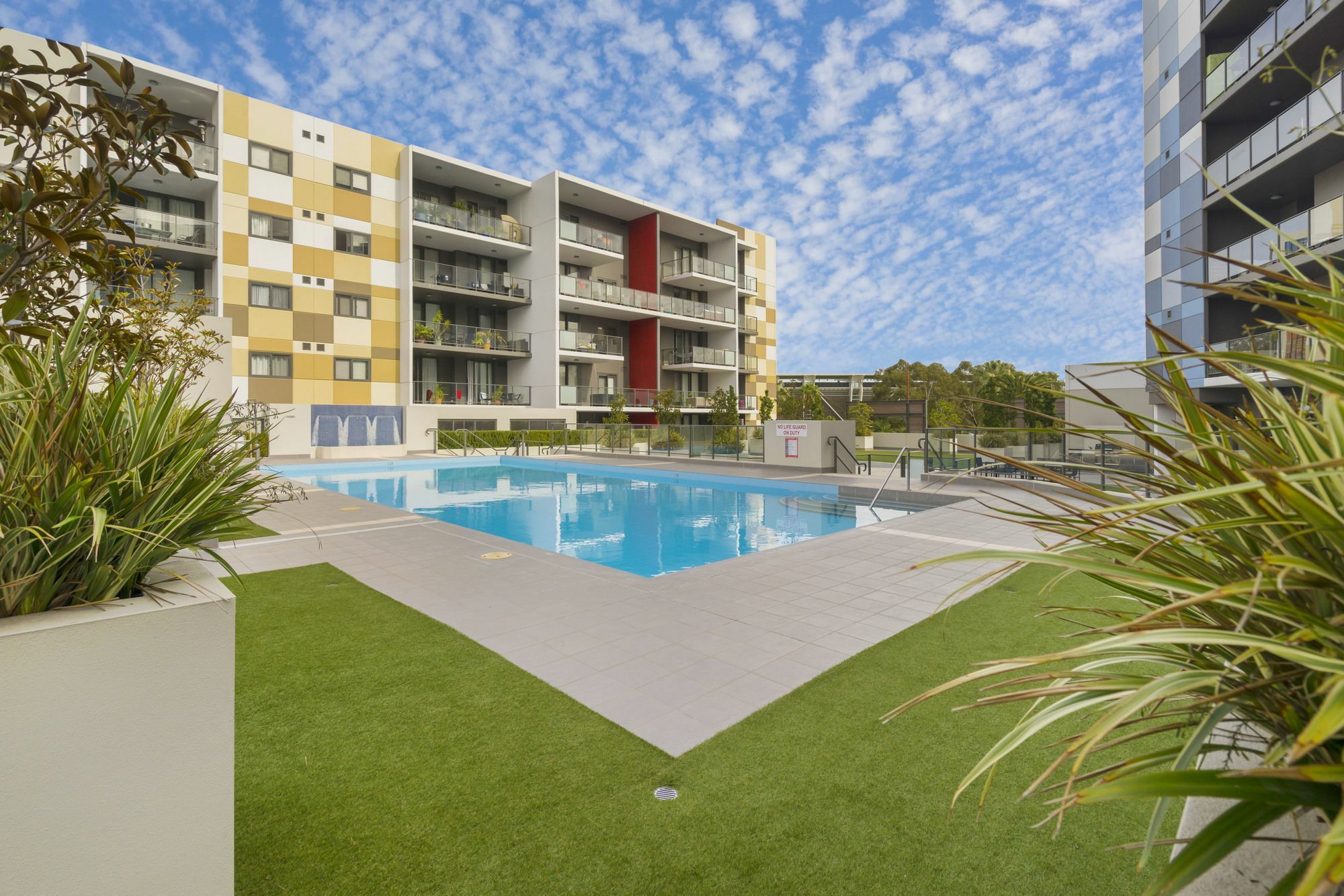 Stylish Modern Ecco Complex Apartment *