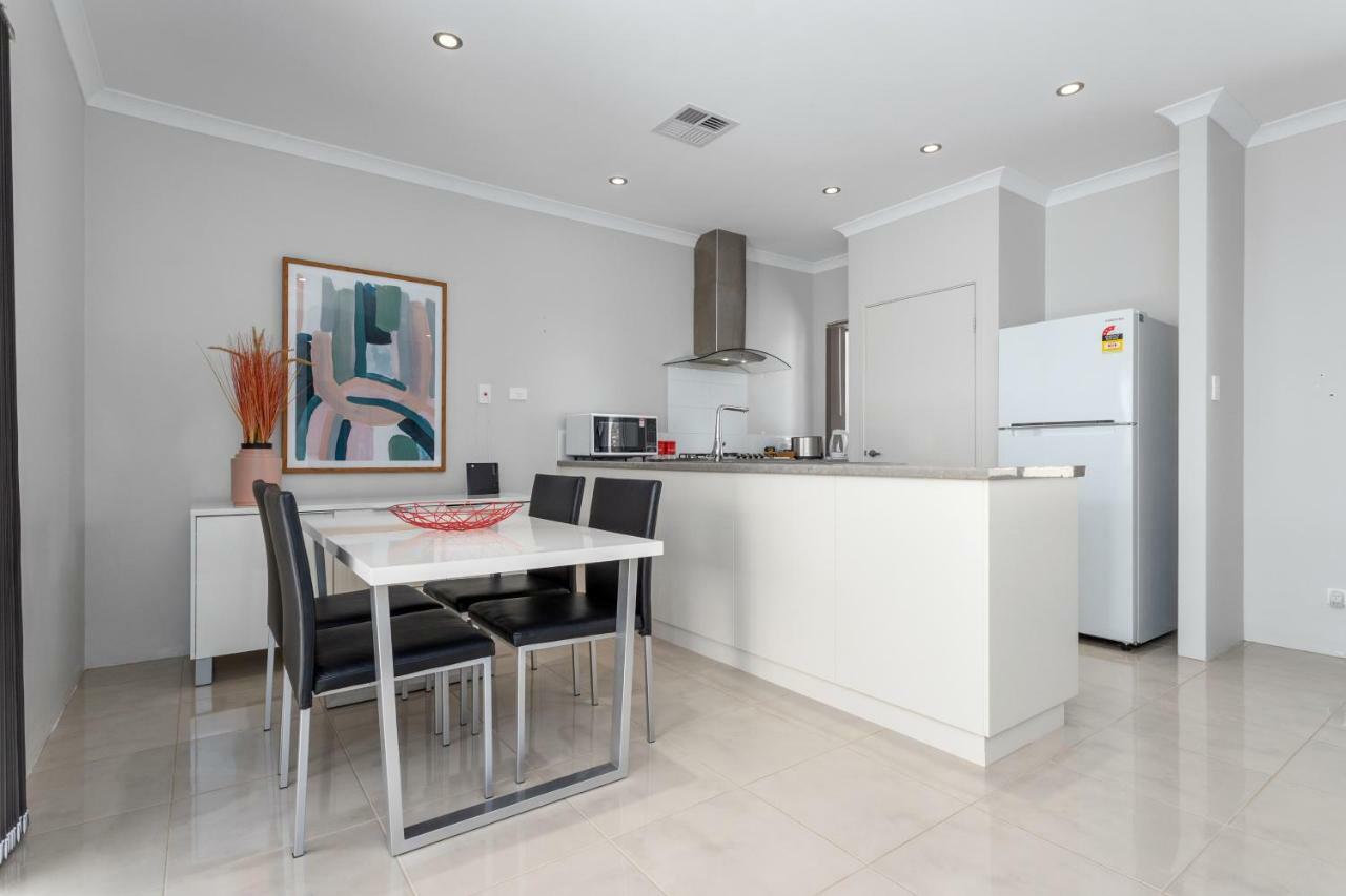 Villa Ardross Short Perth